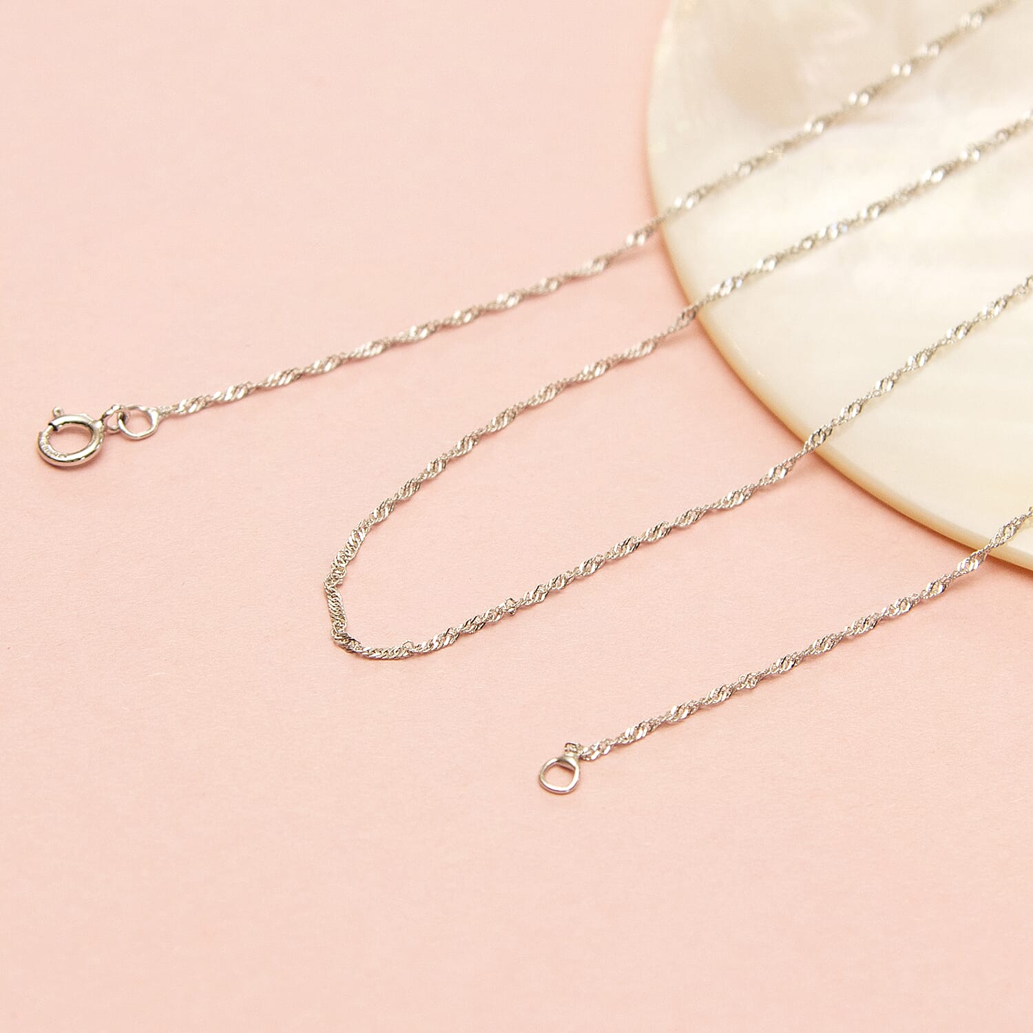 9K White Gold  Chain (Size - 16),  Gold Wt. 0.58 Gms