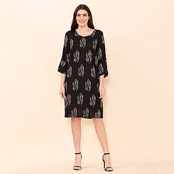 https://tjcuk.sirv.com/Products/75/9/7597515/TAMSY-Peacock-Pattern-Womens-Midi-Dress-Black-and-white_7597515_2.jpg?w=342&h=342