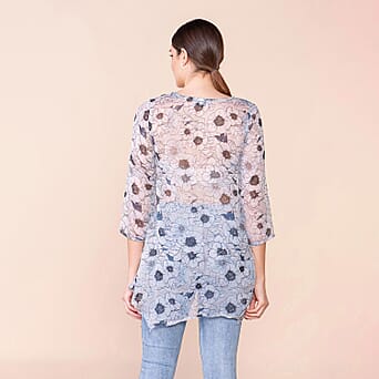 https://tjcuk.sirv.com/Products/75/9/7597551/TAMSY-Floral-Pattern-Top-(Size-L-16-18)-Light-and-Light-Blue_7597551_1.jpg?w=342&h=342