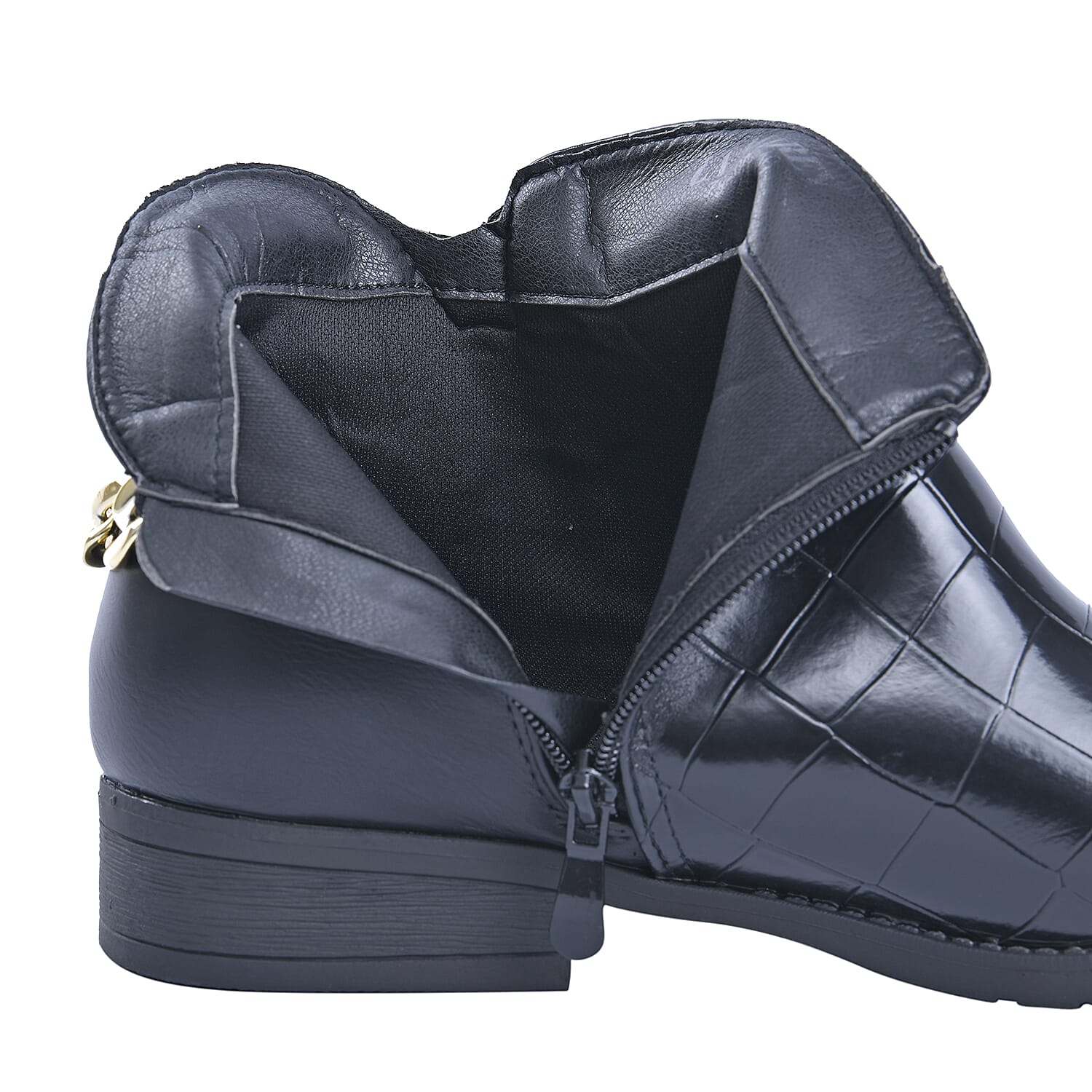 Croc Embossed Pattern Curb Chain Detail Ankle Boots - Black