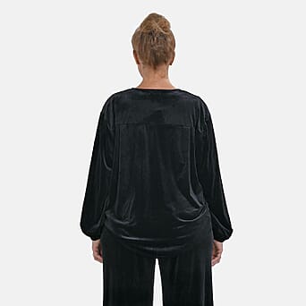 https://tjcuk.sirv.com/Products/75/9/7598981/Luxury-Velvet-V-Neck-Blouse-One-Size-Curve-Black_7598981_1.jpg?w=342&h=342