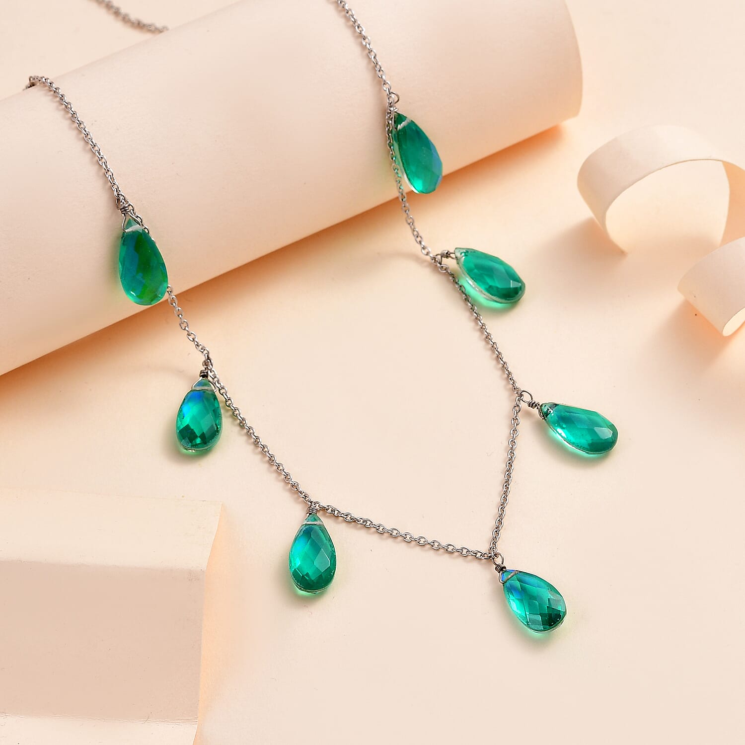 Peacock Triplet Quartz Necklace (Size - 20) in Platinum Overlay Sterling Silver 26.00 Ct.