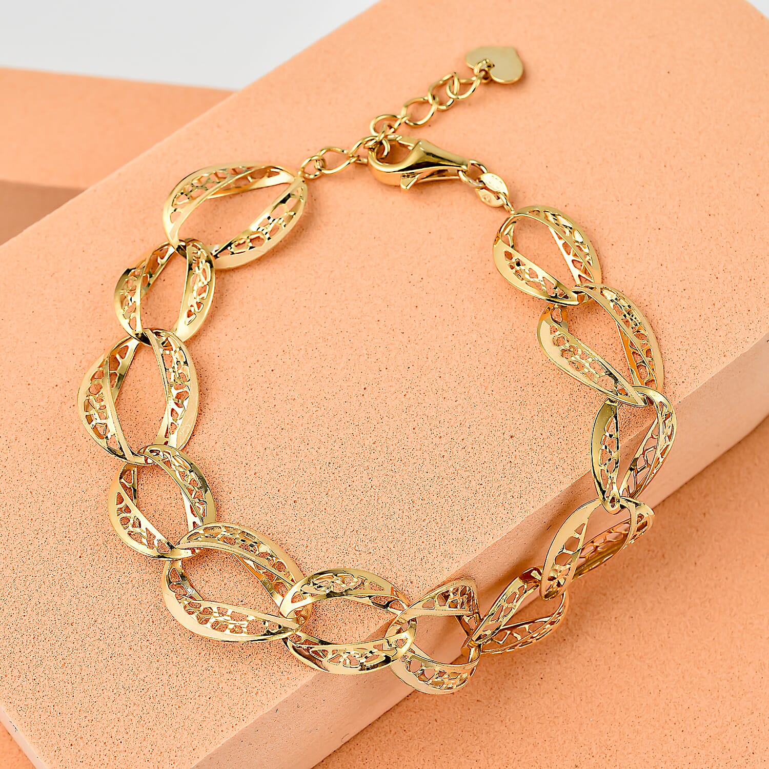 VICENZA Close Out Deal- 9K Yellow Gold Diamond Cut Oval Link Bracelet (Size - 7.5-1 Inch Ext.), Gold Wt 5.30 GM