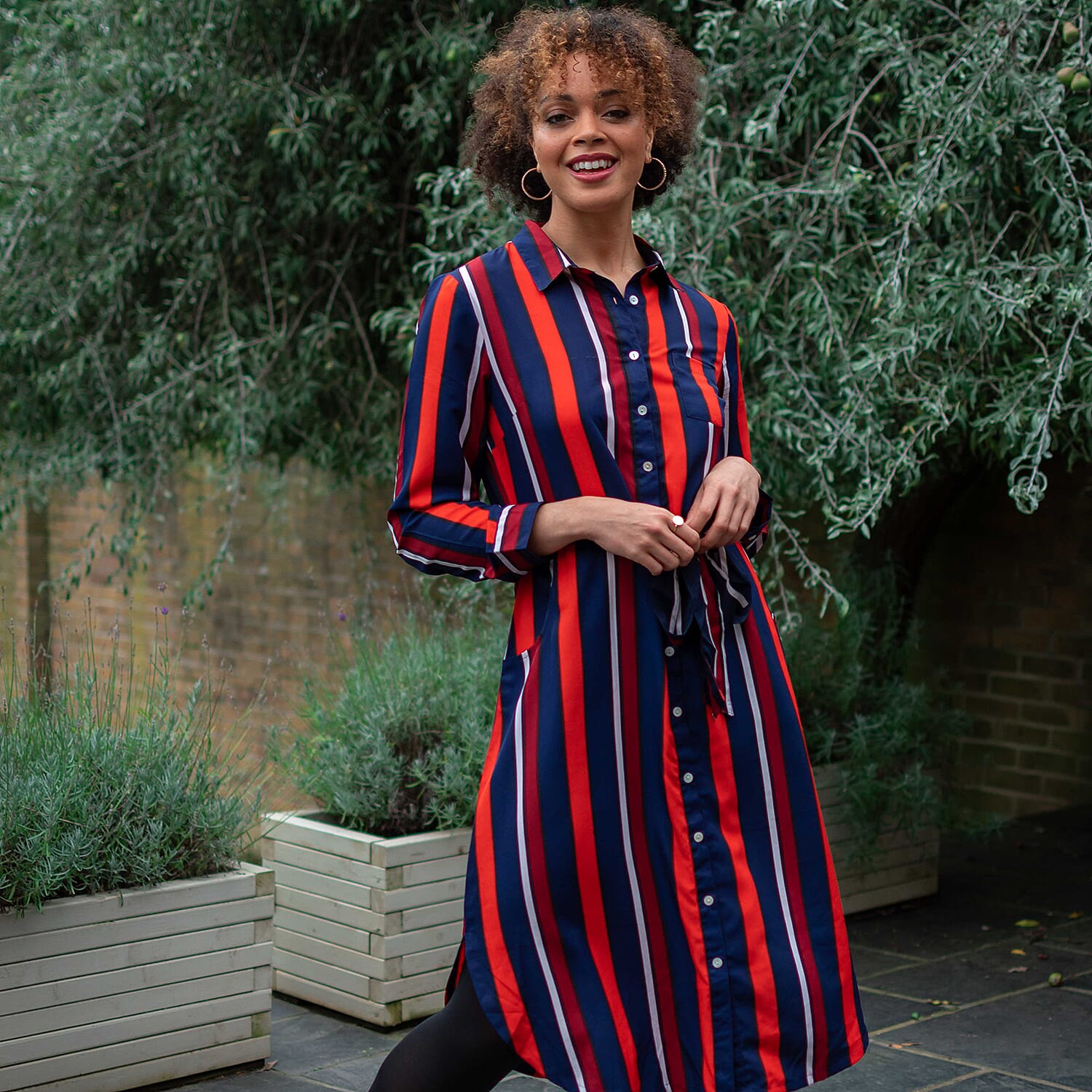 TAMSY Stripe Pattern Crepe Shirt (Size 8) - Black & Brown