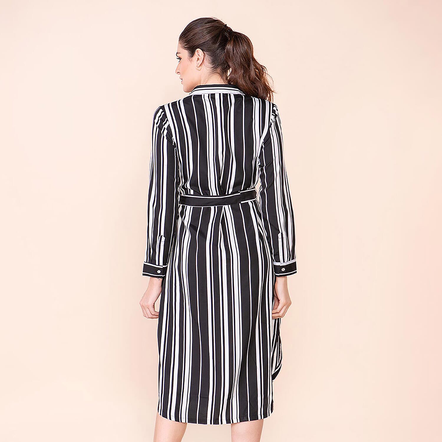 TAMSY Stripe Pattern Crepe Shirt (Size 18) - Black & White