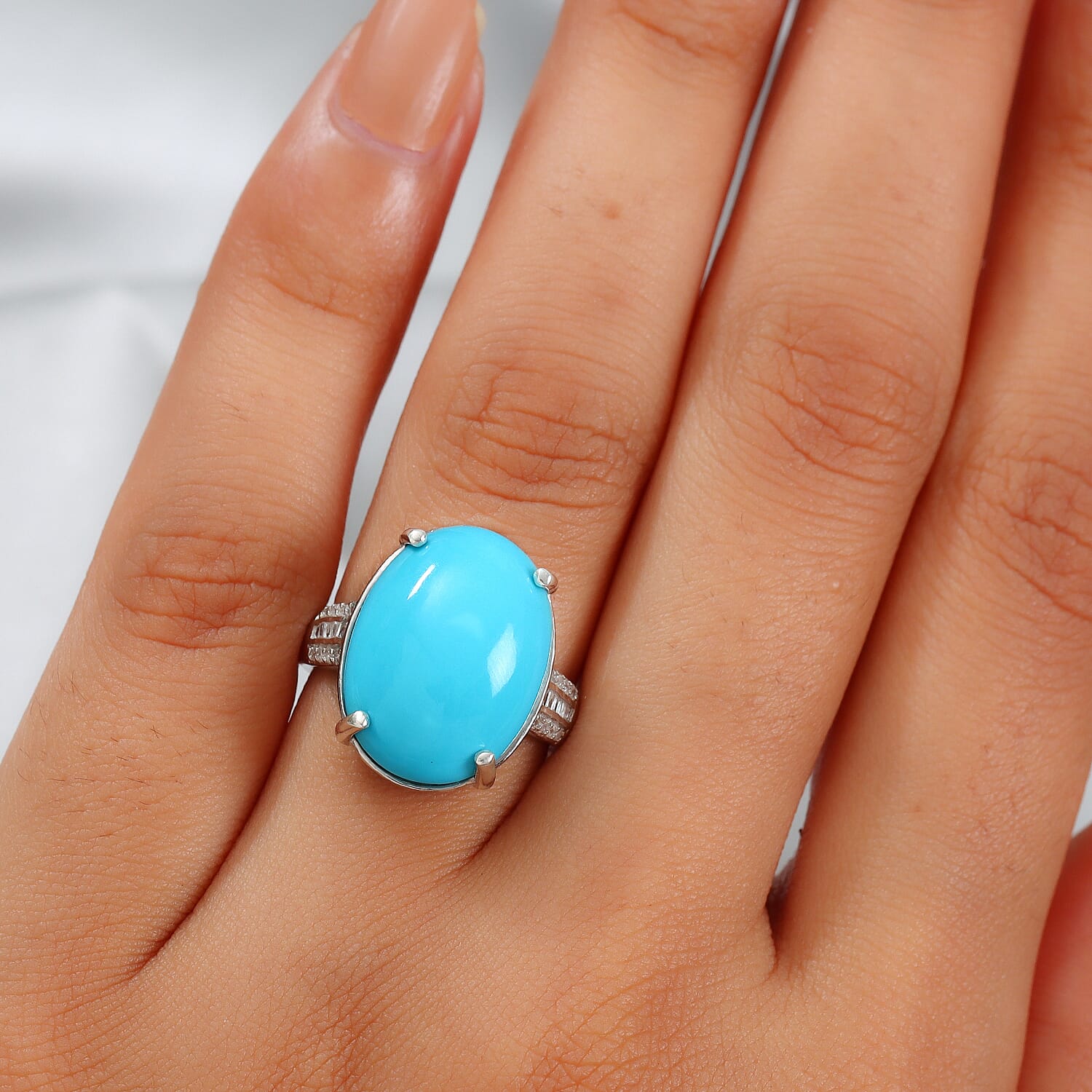 Arizona Sleeping Beauty Turquoise (OV18x13) and Diamond Ring in Platinum Overlay Sterling Silver 8.64 Ct.