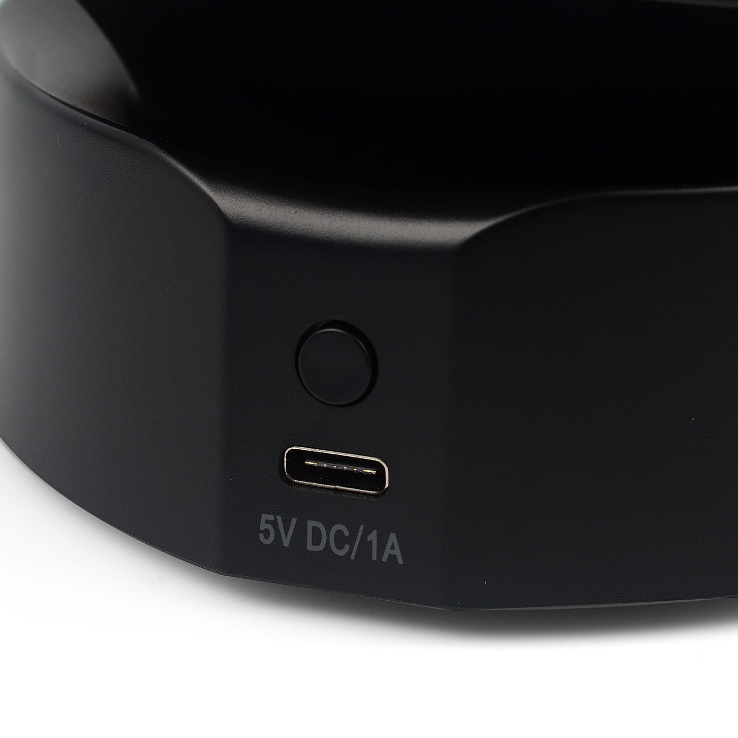 Night Projector Lamp for Kids With 360 Degree Rotation Function - Black - (16x16x12 cm)