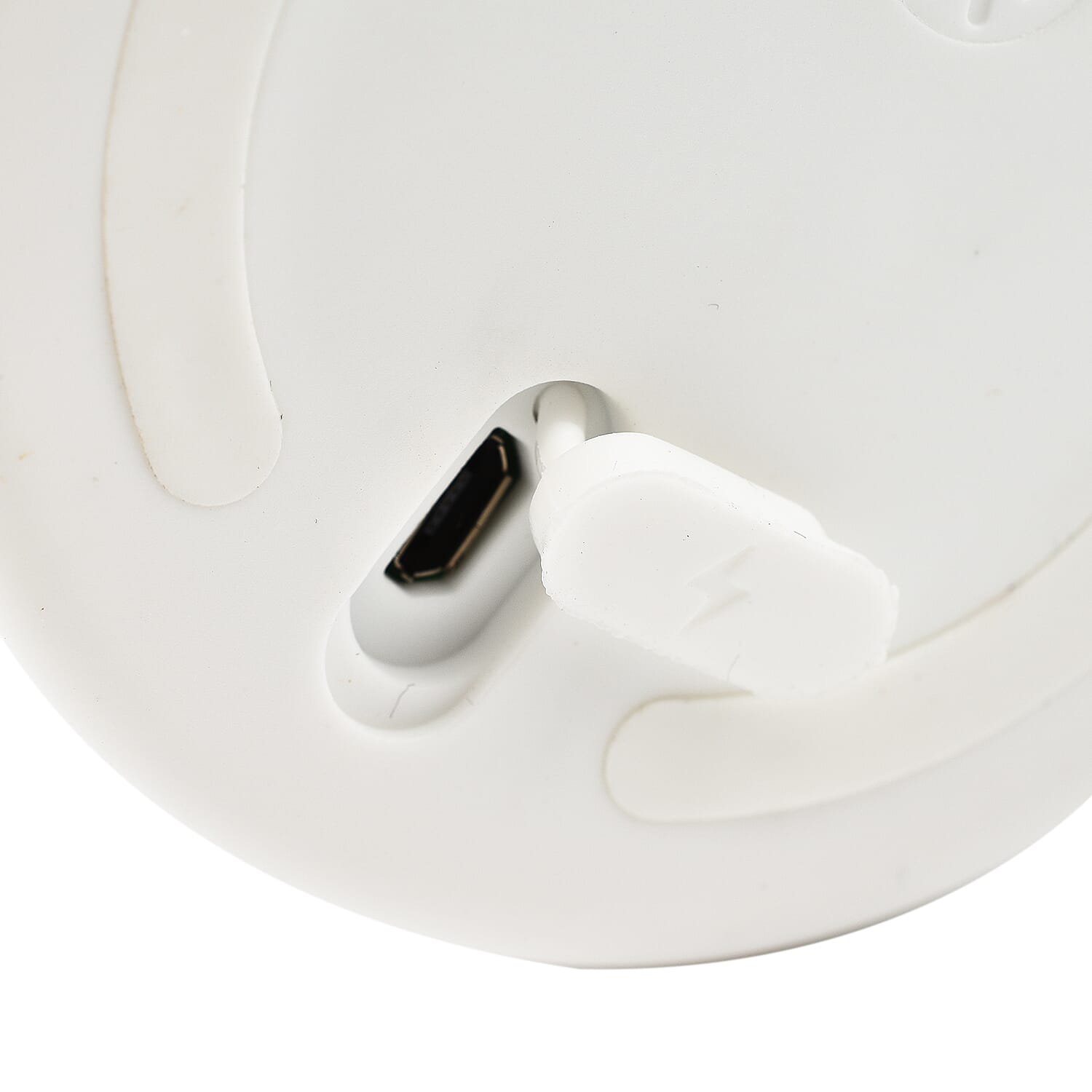 Travel Friendly Mini Rechargeable Juicer for Shakes and Smoothies 420ml - White