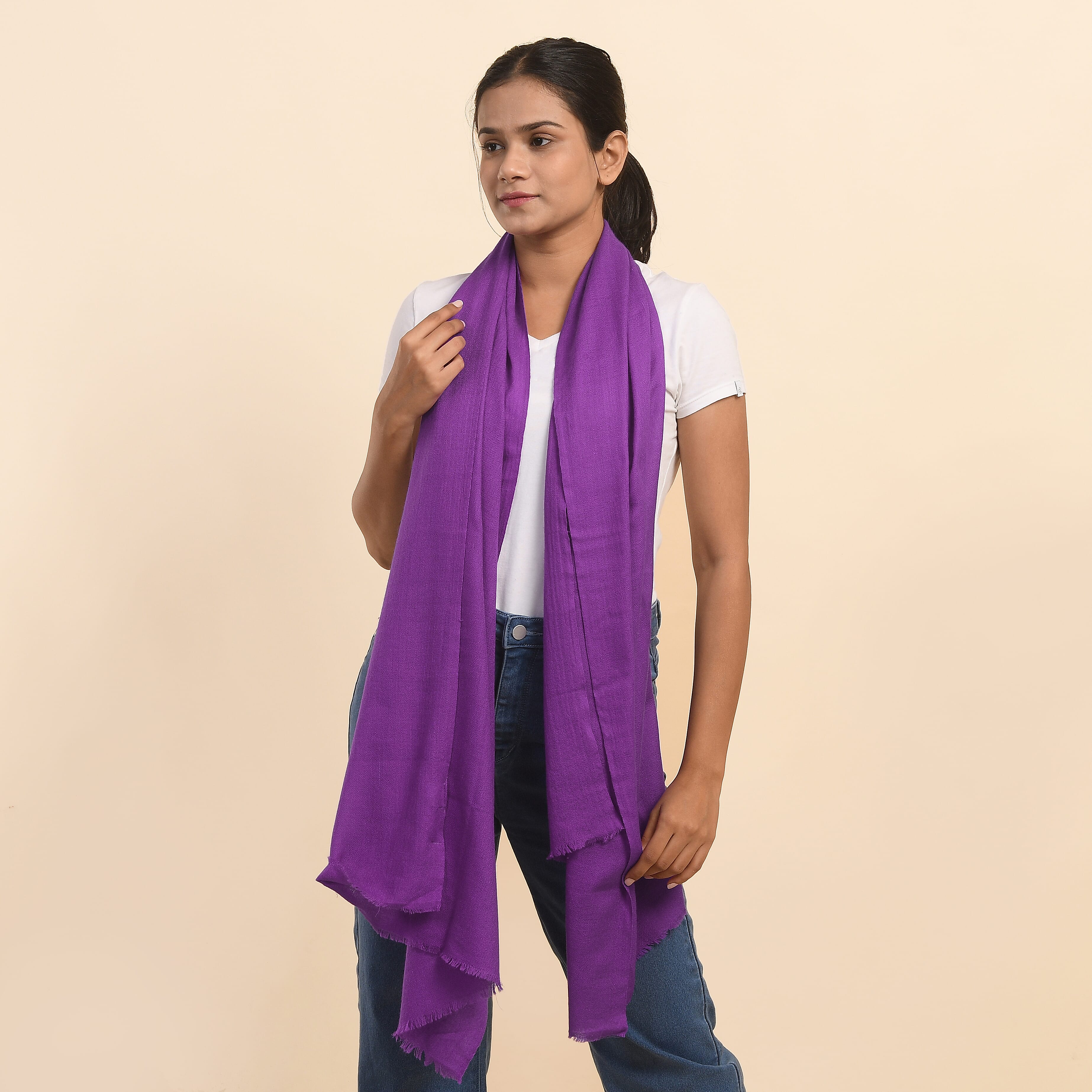 LA MAREY 100% Cashmere Woolen Scarf (Size - 190x70 Cm) - Purple