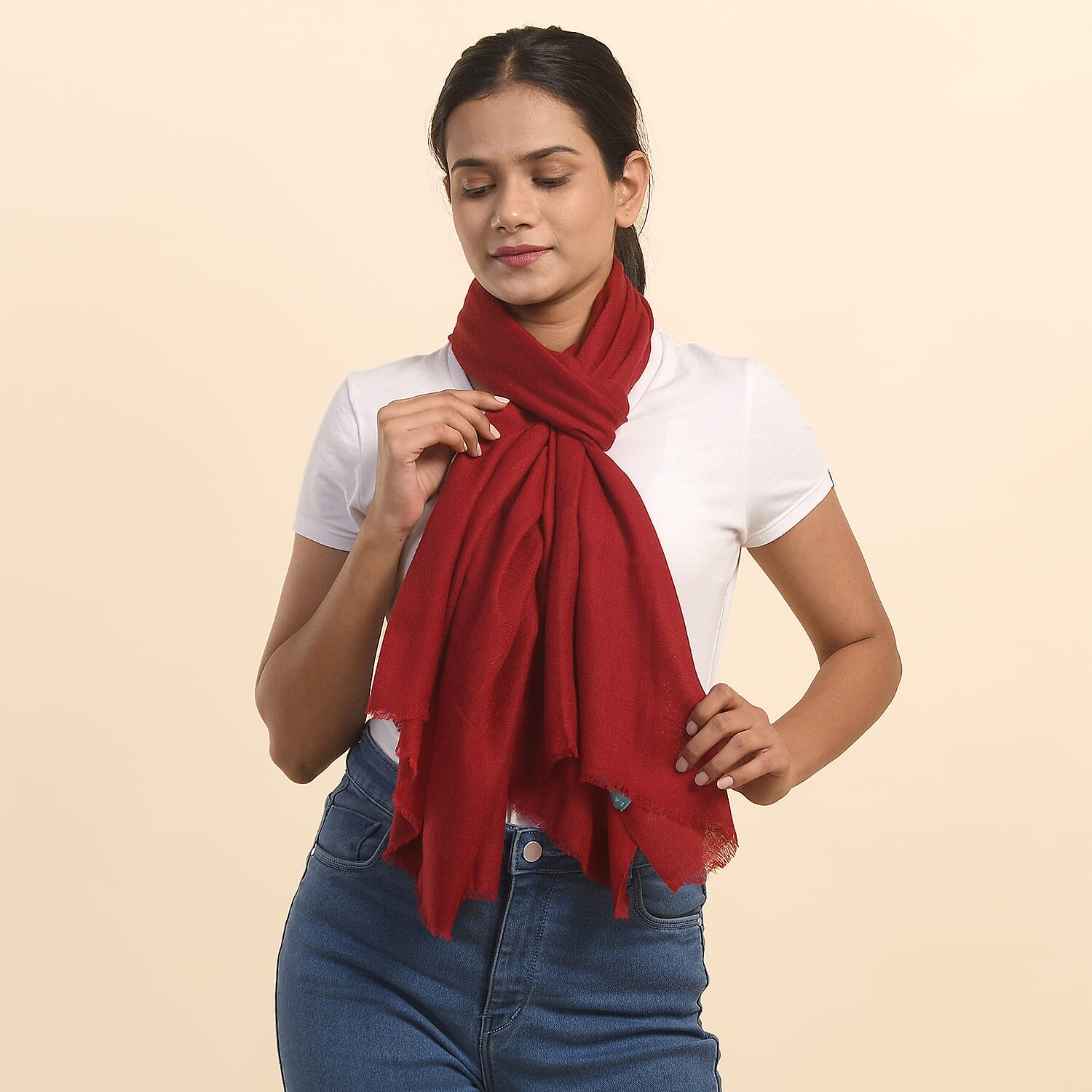 LA MAREY Cashmere Woollen Scarf (Size - 190x70 Cm) - Burgundy