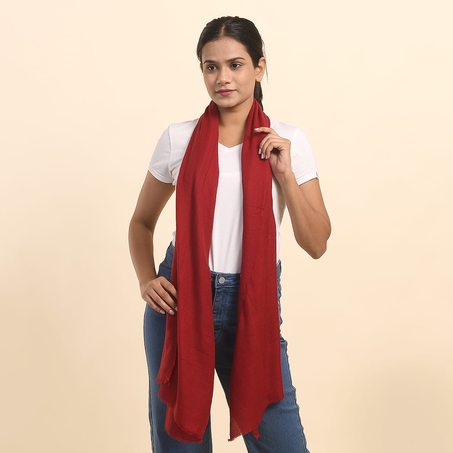 LA MAREY Cashmere Woollen Scarf (Size - 190x70 Cm) - Burgundy