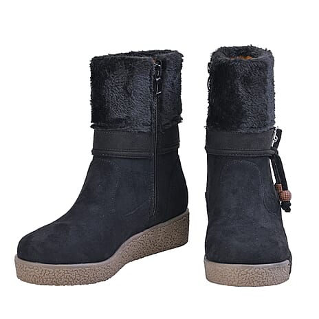 LA MAREY Faux Fur Collar Ankle Boots (Size 4) - Black
