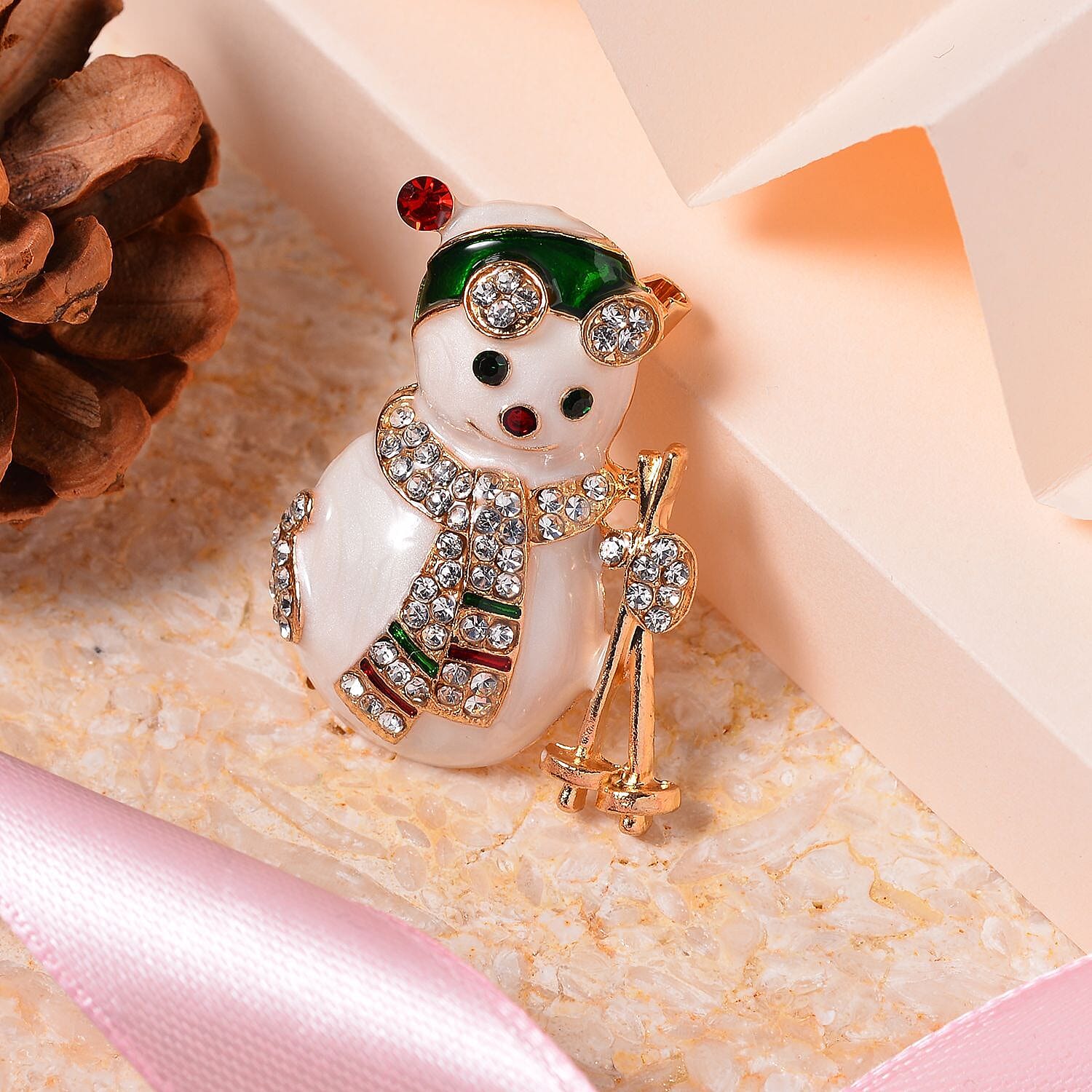 Snowman brooch outlet