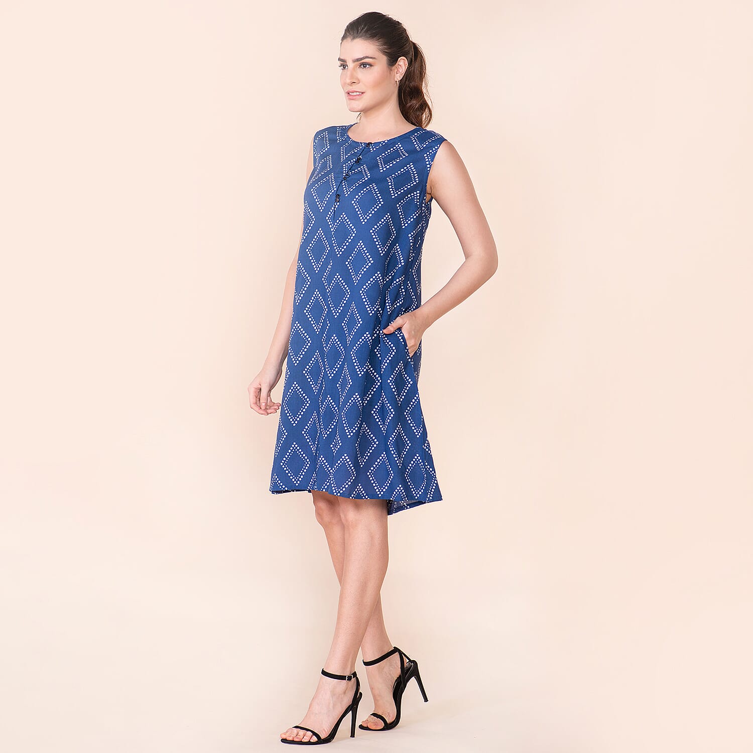 TAMSY 100% Viscose Diamond Pattern Sleeveless Dress (Size 10) - Blue