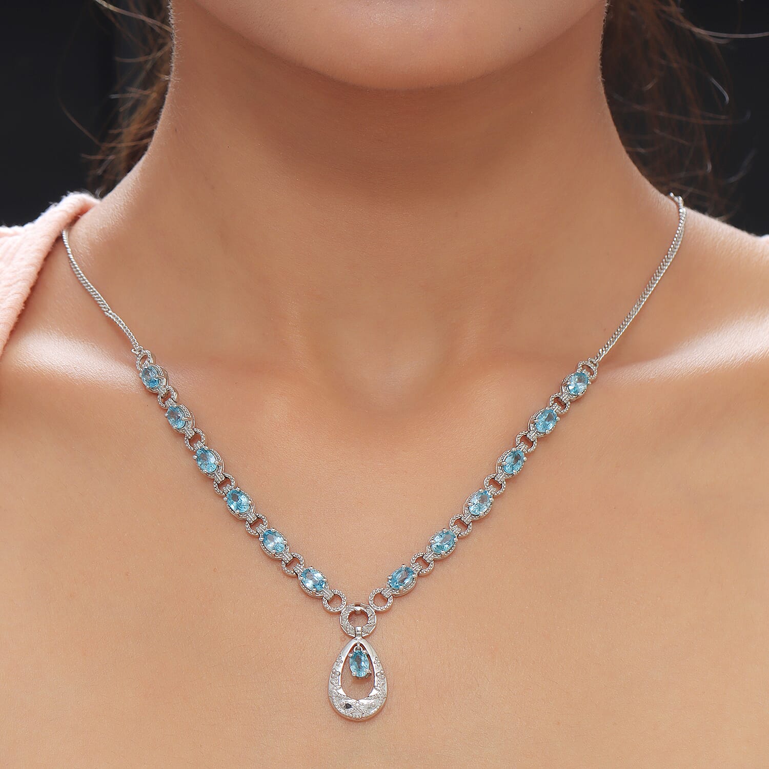 Ratanakiri Blue Zircon Necklace (Size 18) in Platinum Overlay Sterling Silver 9.59 Ct, Silver wt. 13.36 Gms