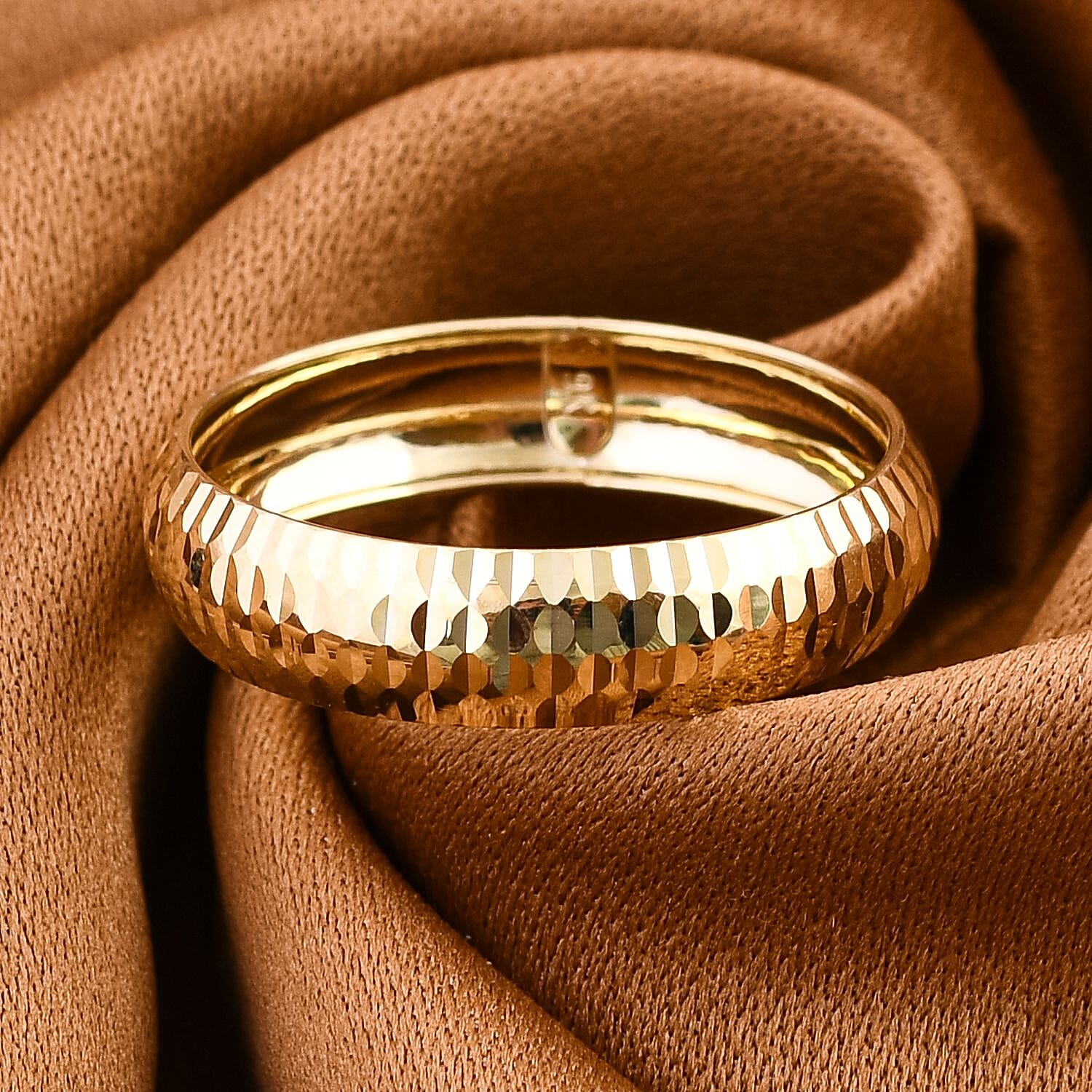 Handmade Diamond Cut Band Ring in 9K Gold