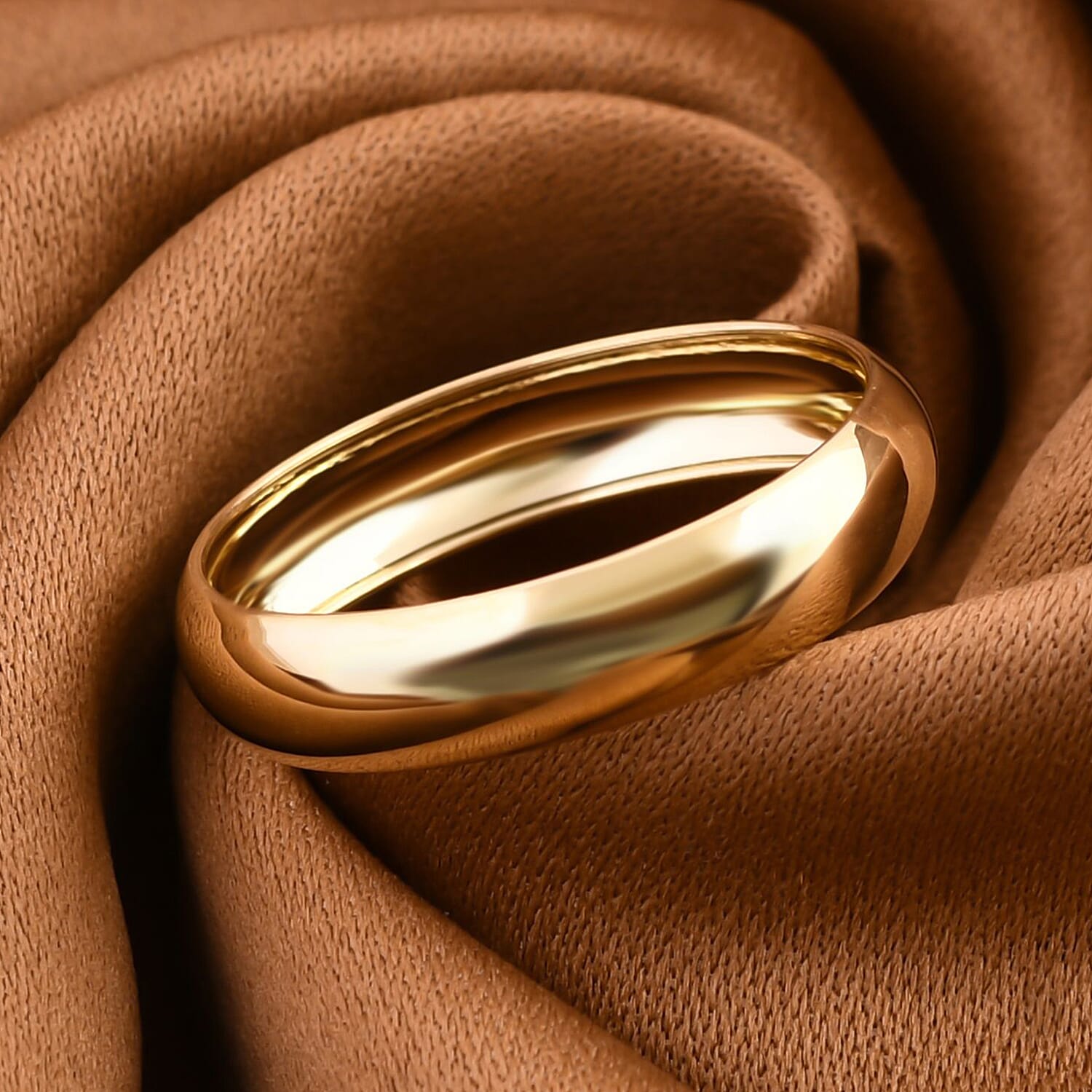Wedding Band Ring in 9K Yellow Gold