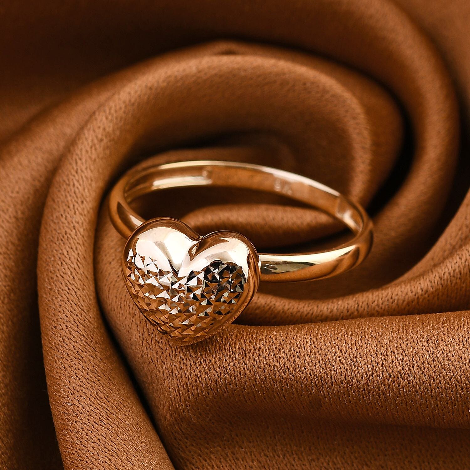 9K Yellow Gold Heart Ring