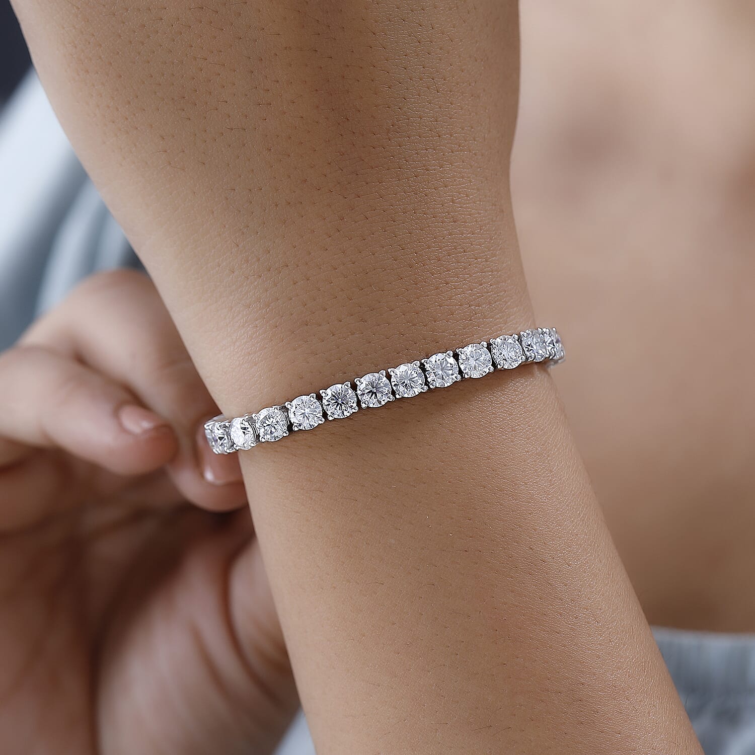 Moissanite Tennis Bracelet (Size - 7.5) in Platinum Overlay Sterling Silver 15.20 Ct, Silver Wt. 12.00 Gms