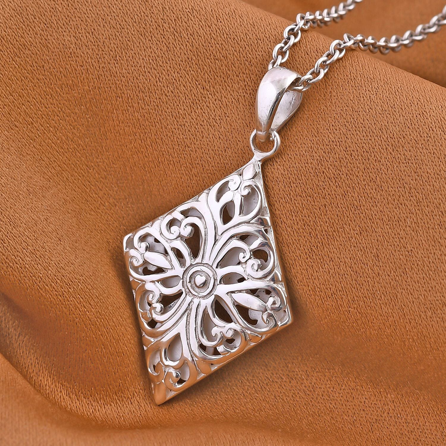 Royal Bali Collection- Sterling Silver Filigree Pendant