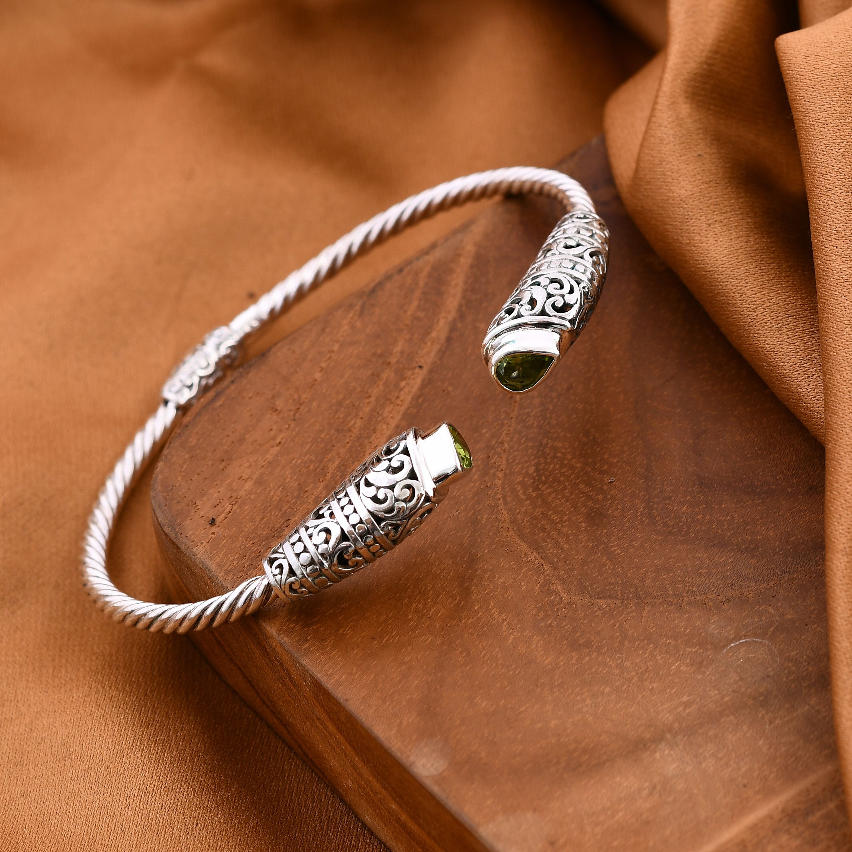 Royal Bali Collection Hebei Peridot Cuff Bangle (Size - 7.50) in Sterling Silver 1.50 Ct, Silver Wt. 16.00 Gms