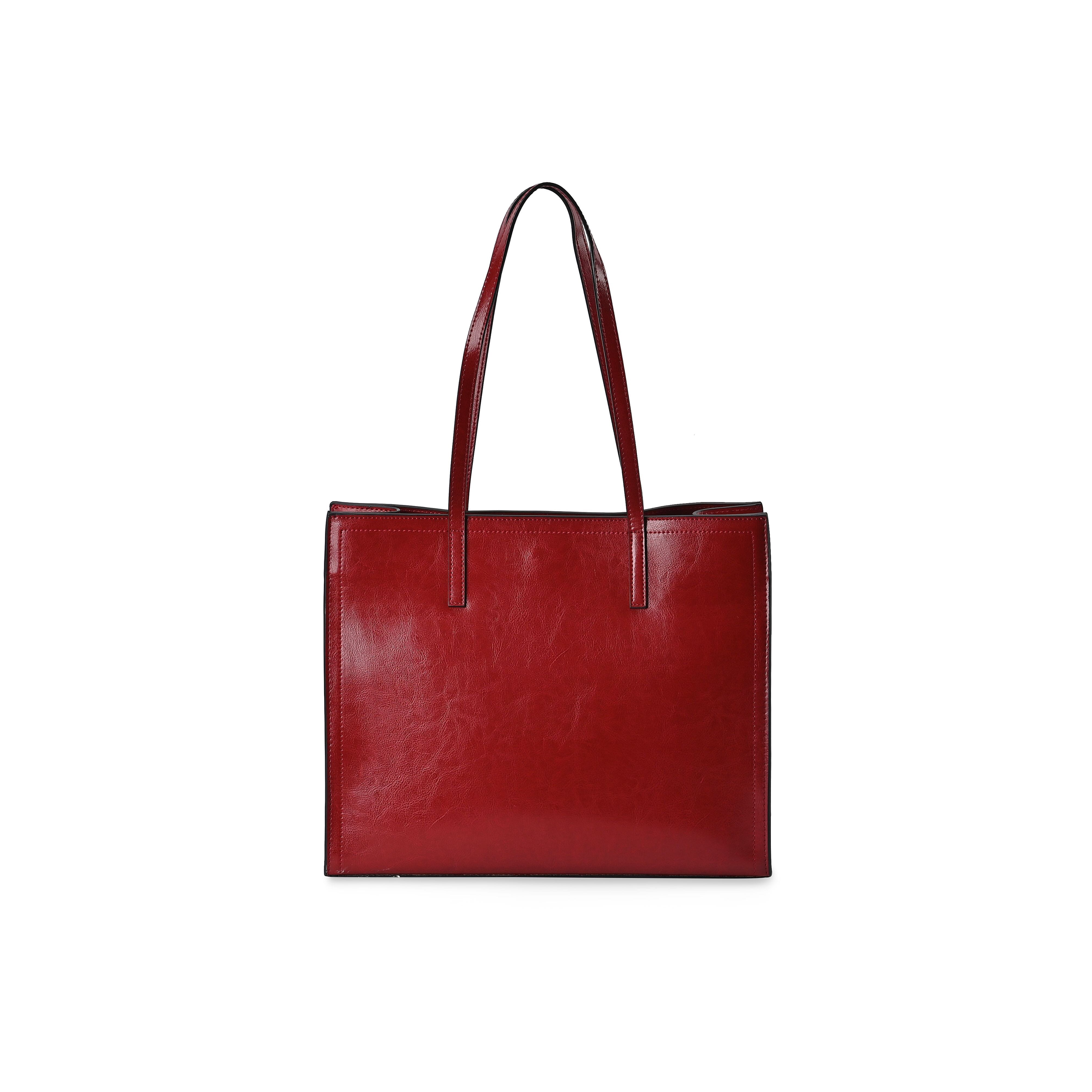 Biggest Designer CloseOut Deal 100 Genuine Leather Sumptuous Bag in Red Colour 7622989 TJC