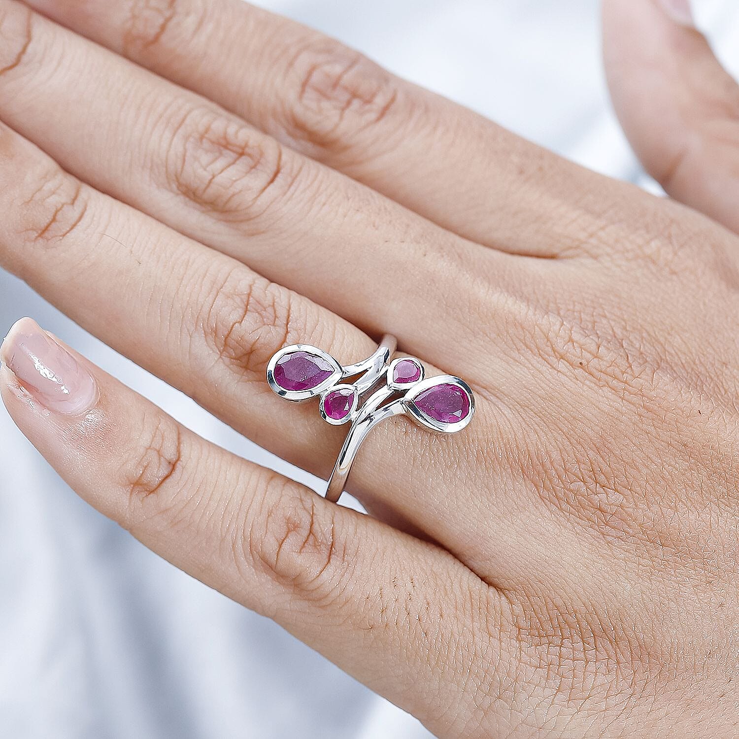 African Ruby  Fancy Ring in Platinum Overlay Sterling Silver 2.02 ct  2.326  Ct.