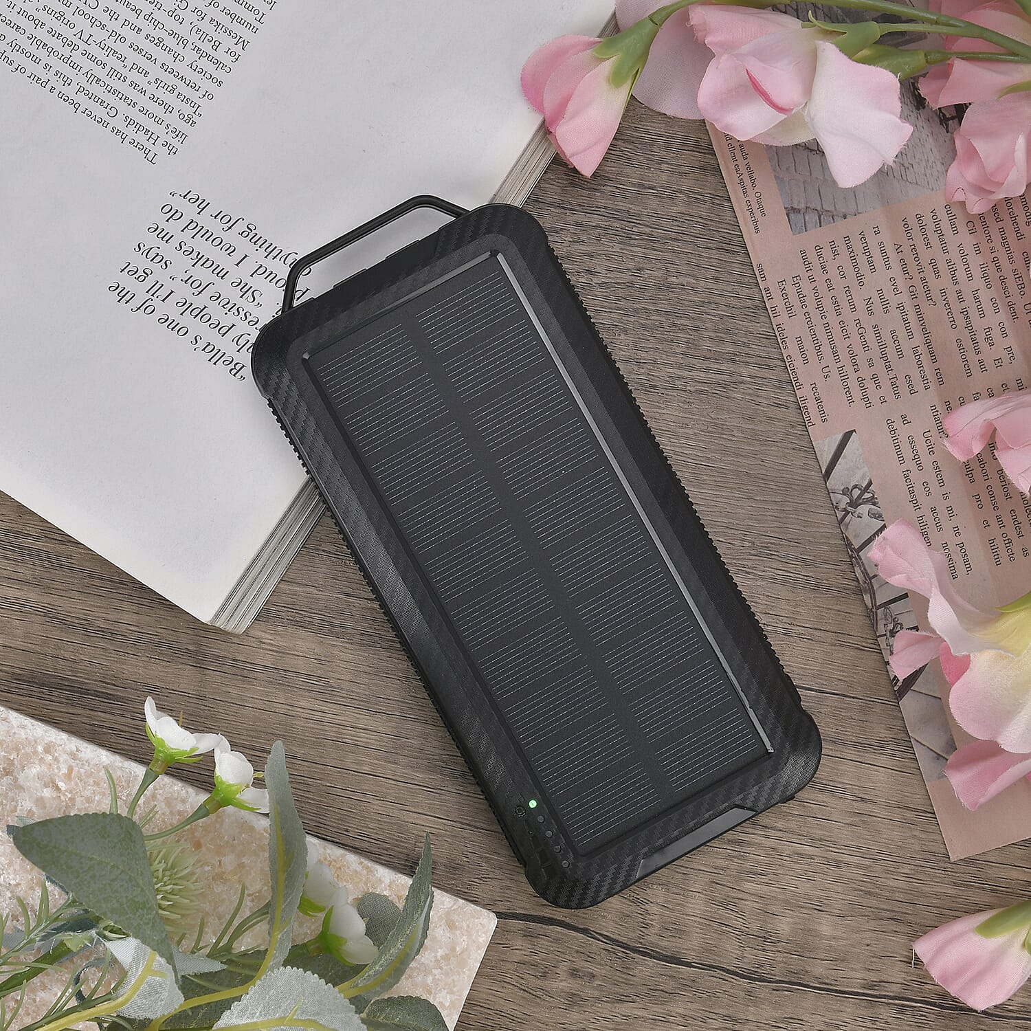 Multifunctional Solar Power Bank (Power 10000 mAh) with Wireless Charging (Inc. Type C, Micro USB & Lightning Cable) - Black