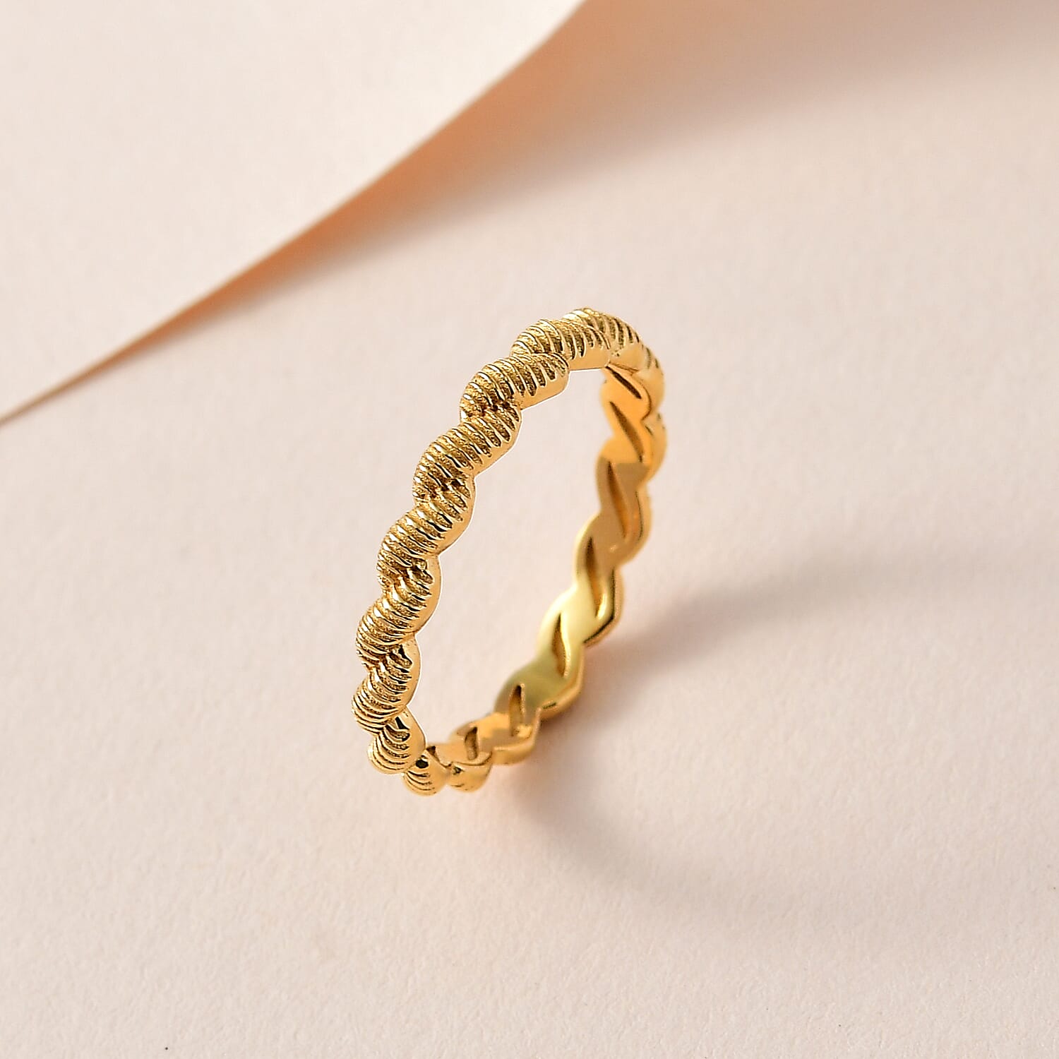 Twisted Ring in 18K Yellow Gold Vermeil Plated