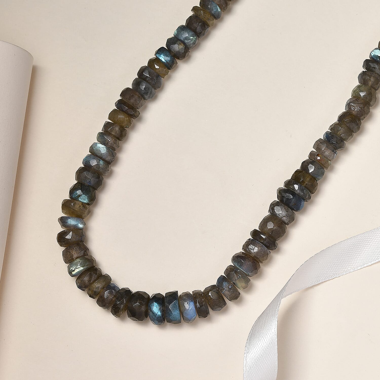 AAA Malagasy Labradorite Necklace (Size - 30)  Sterling Silver 600.00 ct