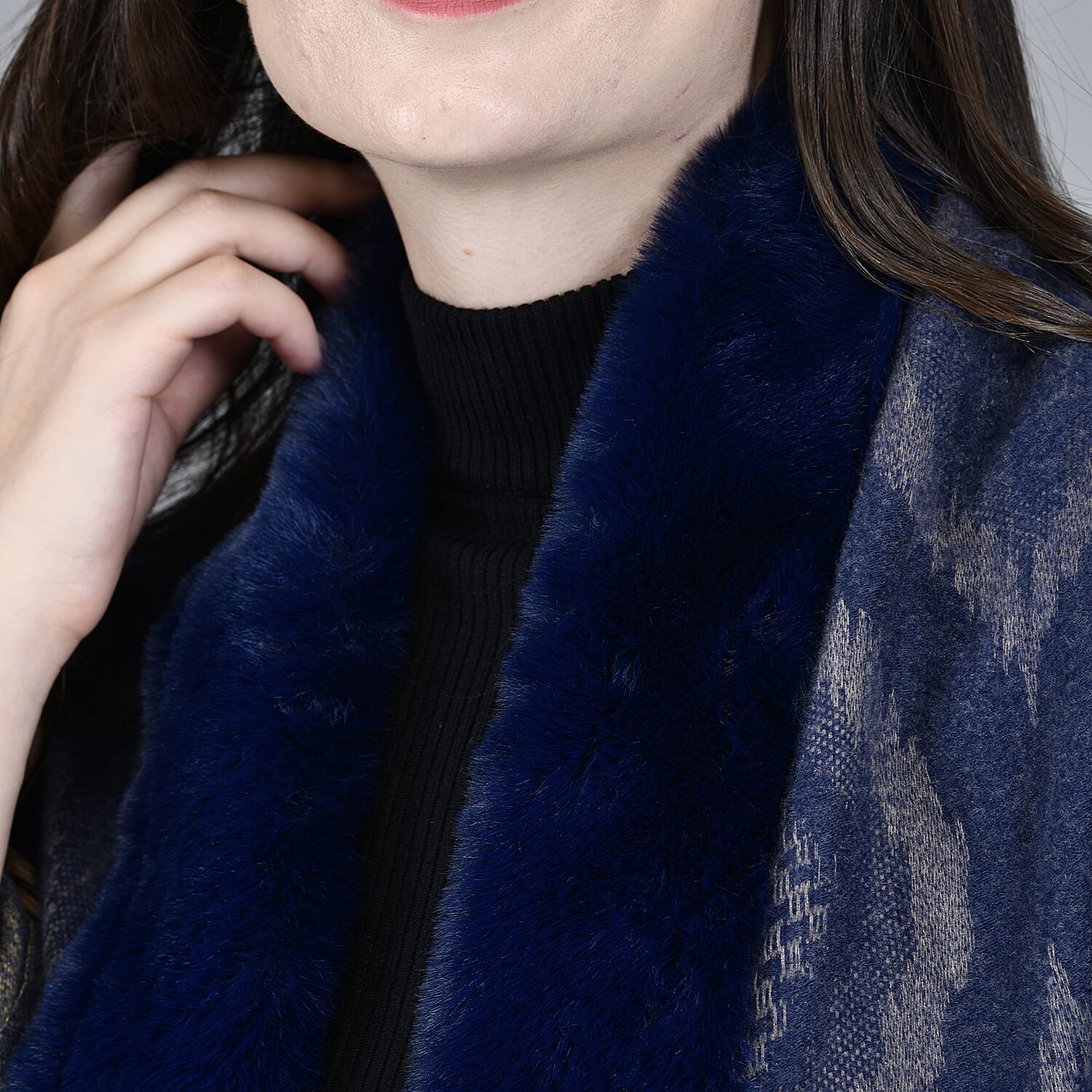 Ikat Pattern Faux Fur Shawl with Fringe (Size 175x65cm) - Dark Blue
