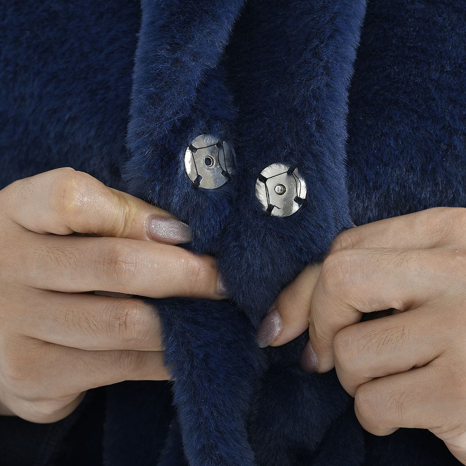 TAMSY Faux Fur Long Sleeves Coat with High Neck - Black