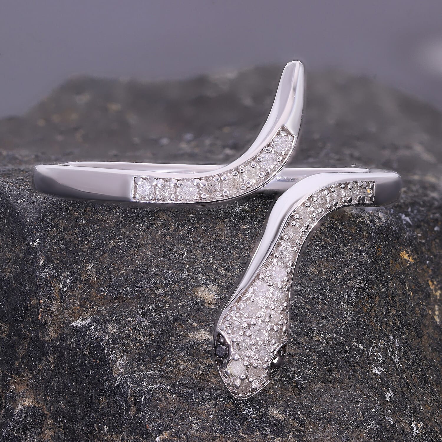 Black Diamond , White Diamond Ring in Platinum Overlay Sterling Silver 0.15 ct  0.150  Ct.