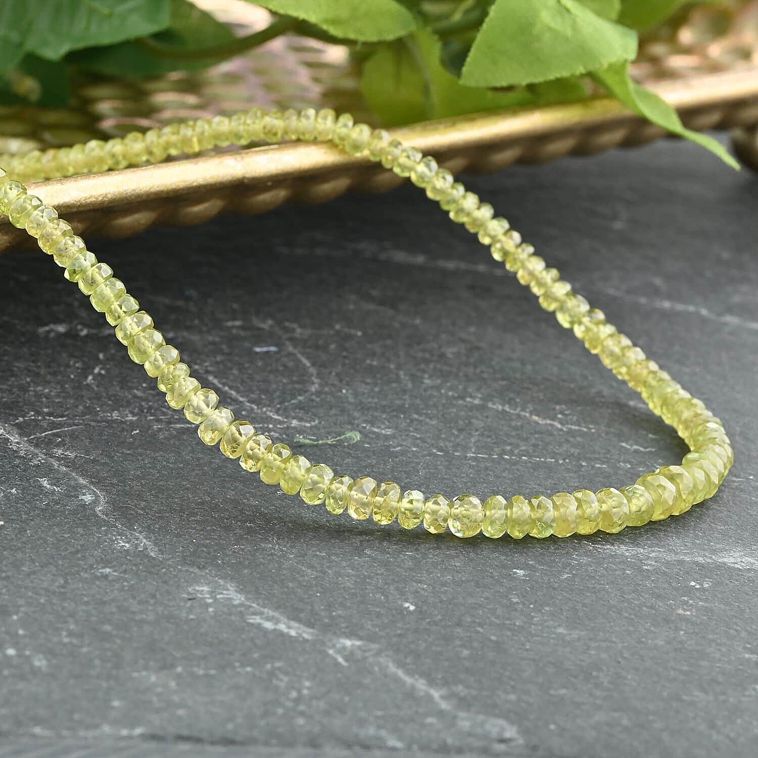 18K Yellow Gold AAAA Sphene Necklace (Size - 18) 60.00 ct, Gold Wt. 2.2 Gms 60.000 Ct. 18K Yellow Gold AAAA Sphene Necklace (Size - 18) 60.00 ct, Gold Wt. 2.2 Gms 60.000 Ct.