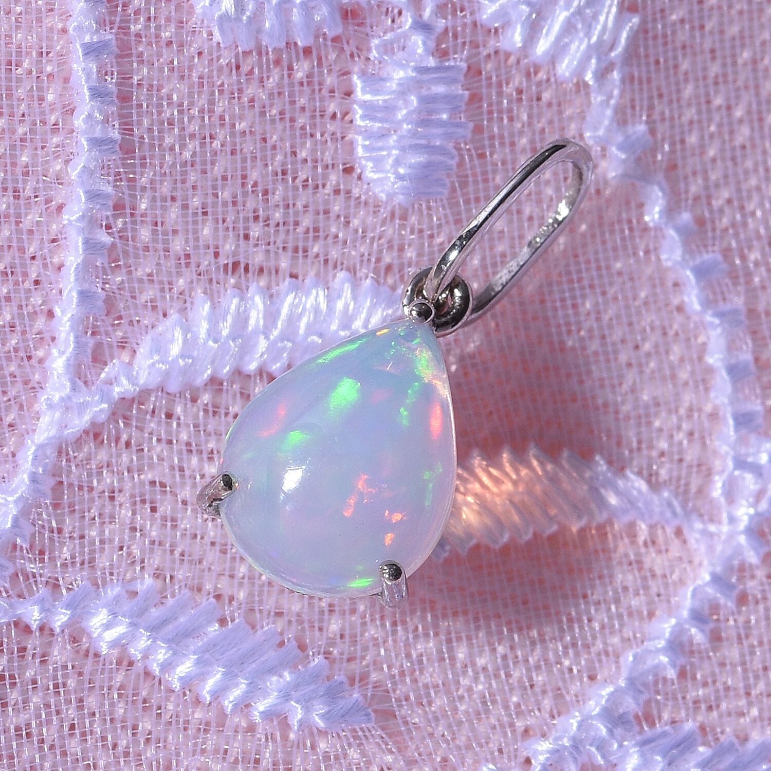 Honeycomb welo hot sale opal necklace