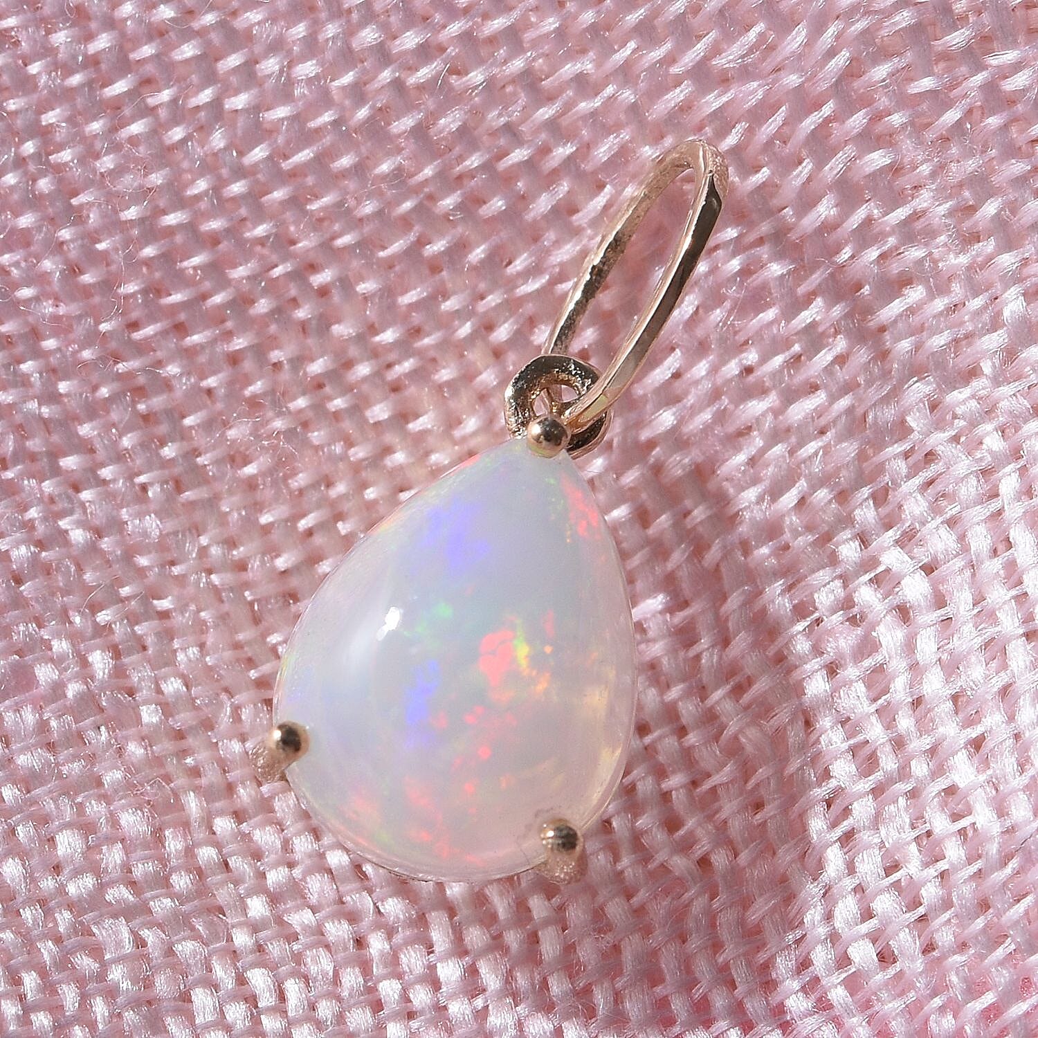 9K Yellow Gold Ethiopian Welo Opal Solitaire Pendant 1.00 Ct.