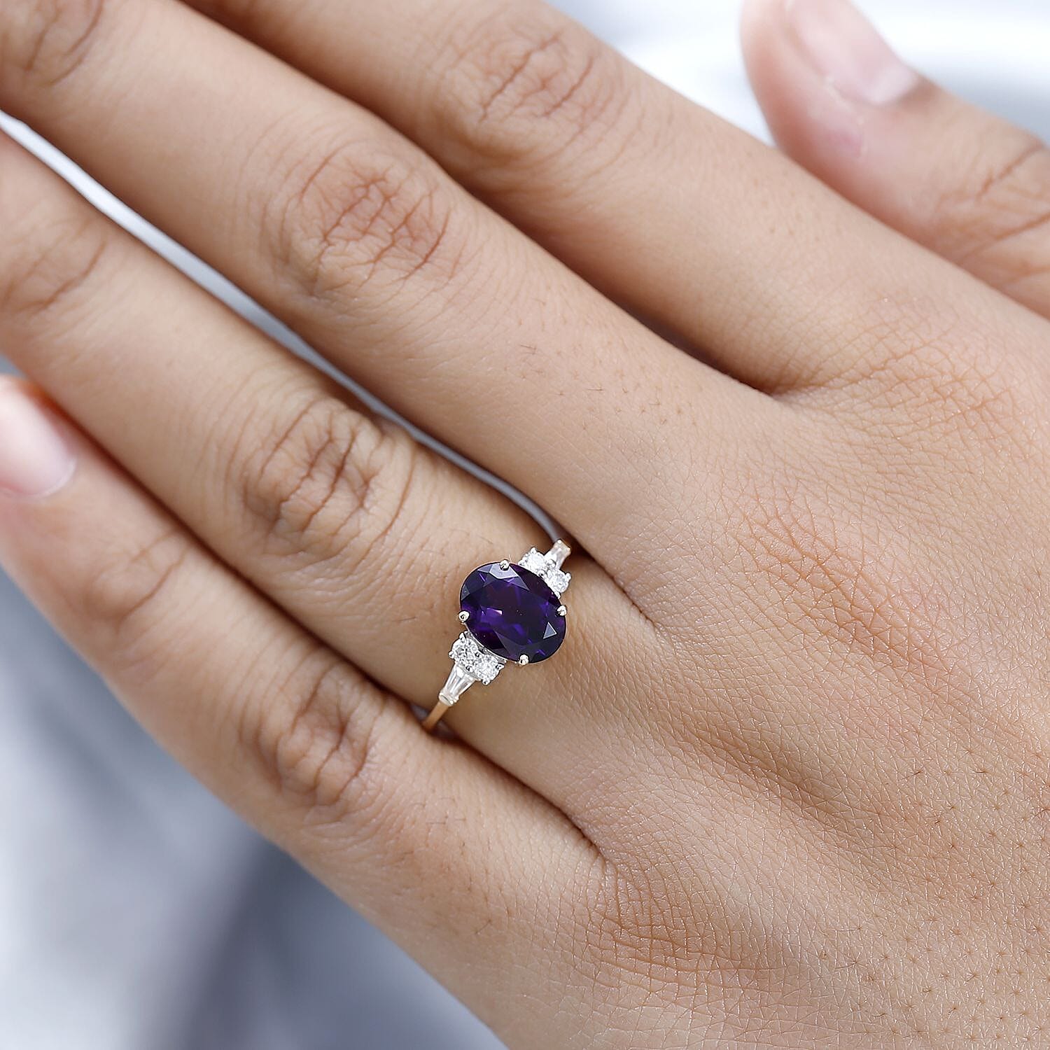 9K Yellow Gold Moroccan Amethyst Ring 2.03 Ct