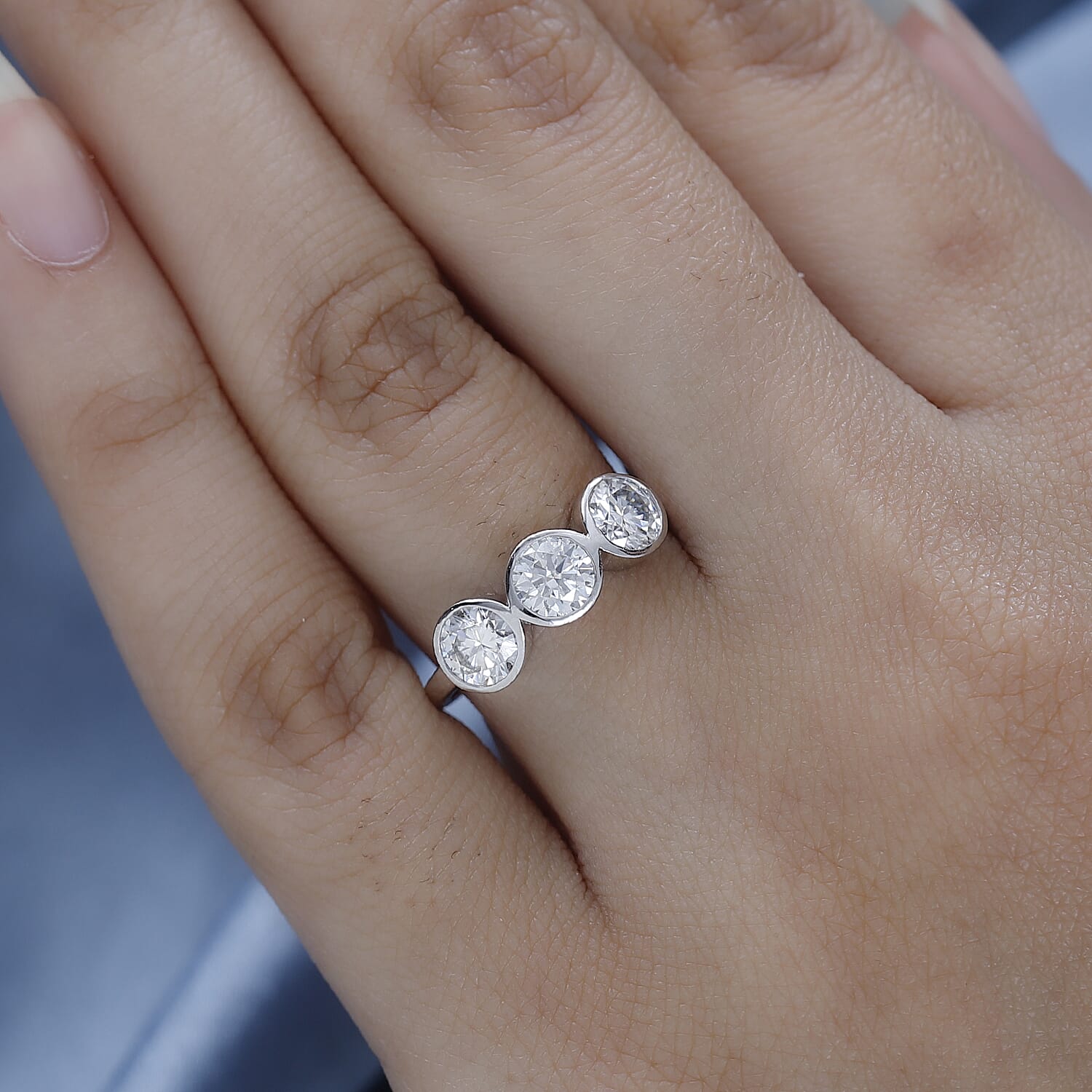 9K Gold Moissanite 3 Stone Ring