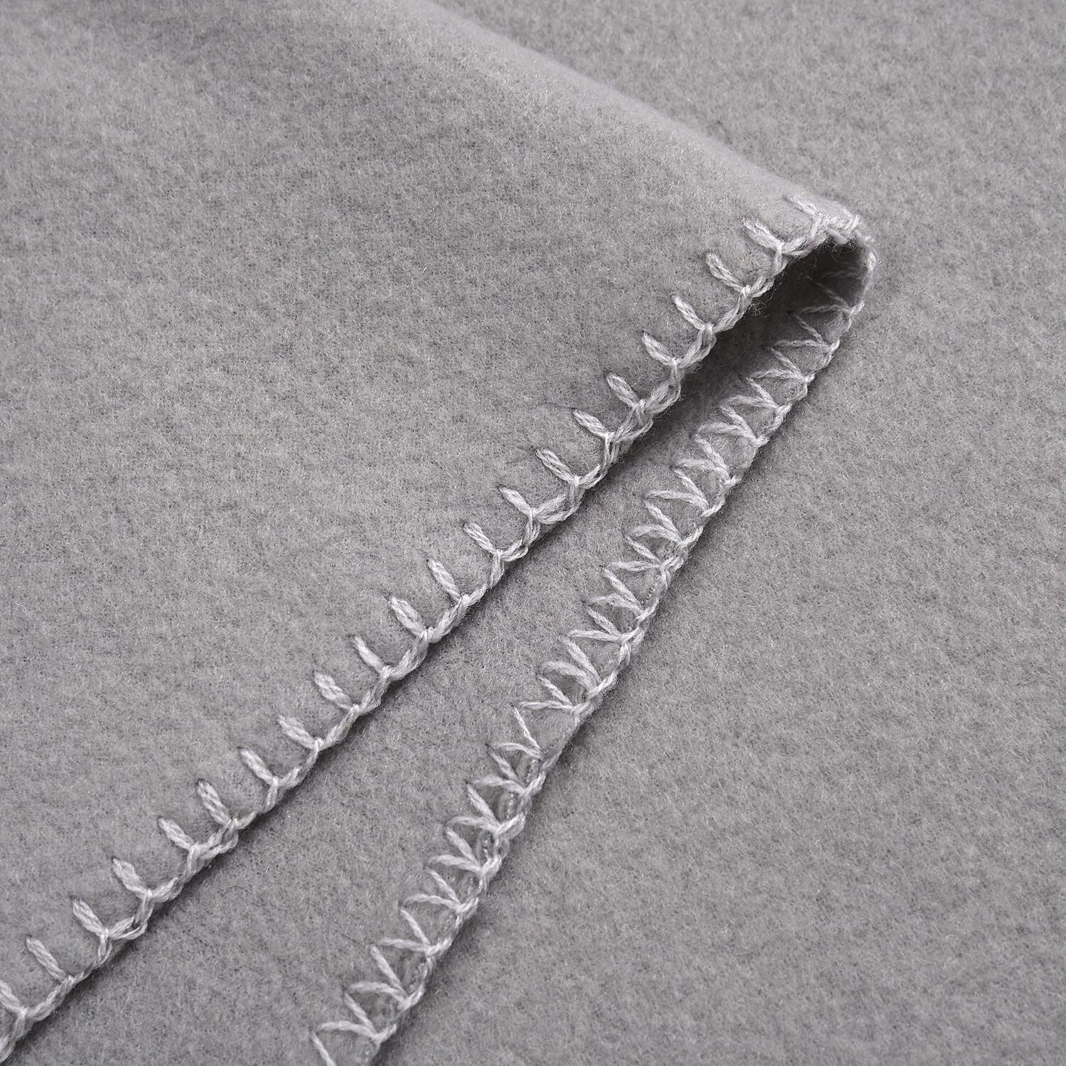 Set of 2 - Fleece Blanket with Horse Stitching (Size 170x130 cm) - Grey