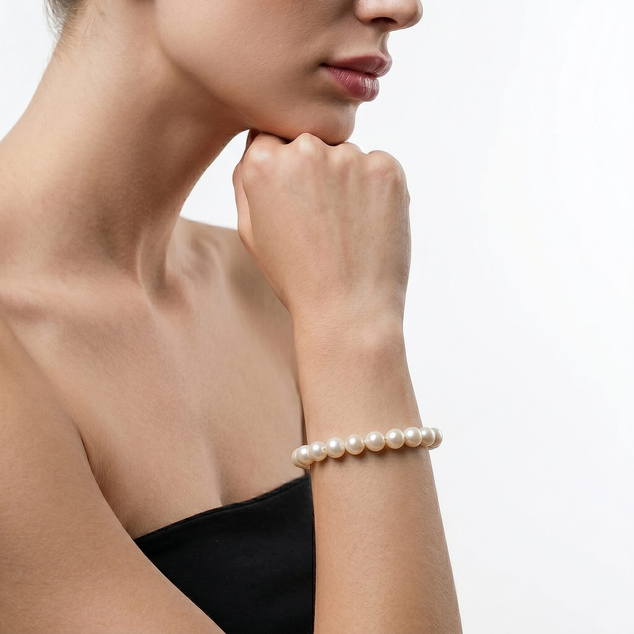 White Shell Pearl Stretchable Bracelet (Size 7-7.5)