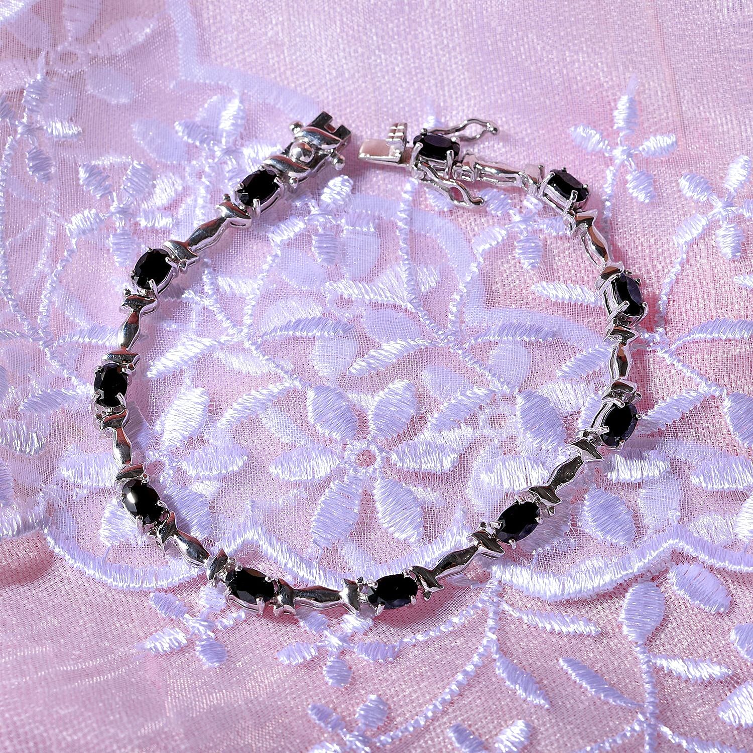Boi Ploi Black Spinel Tennis Bracelet (Size-7.5) in Rhodium Overlay Sterling Silver 6.61 Ct, Silver Wt 9.00 GM