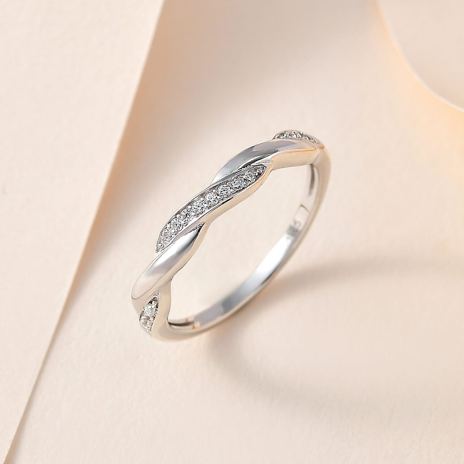 White Cubic Zirconia  Band Ring in Rhodium Overlay Sterling Silver 0.11 ct  0.112  Ct.