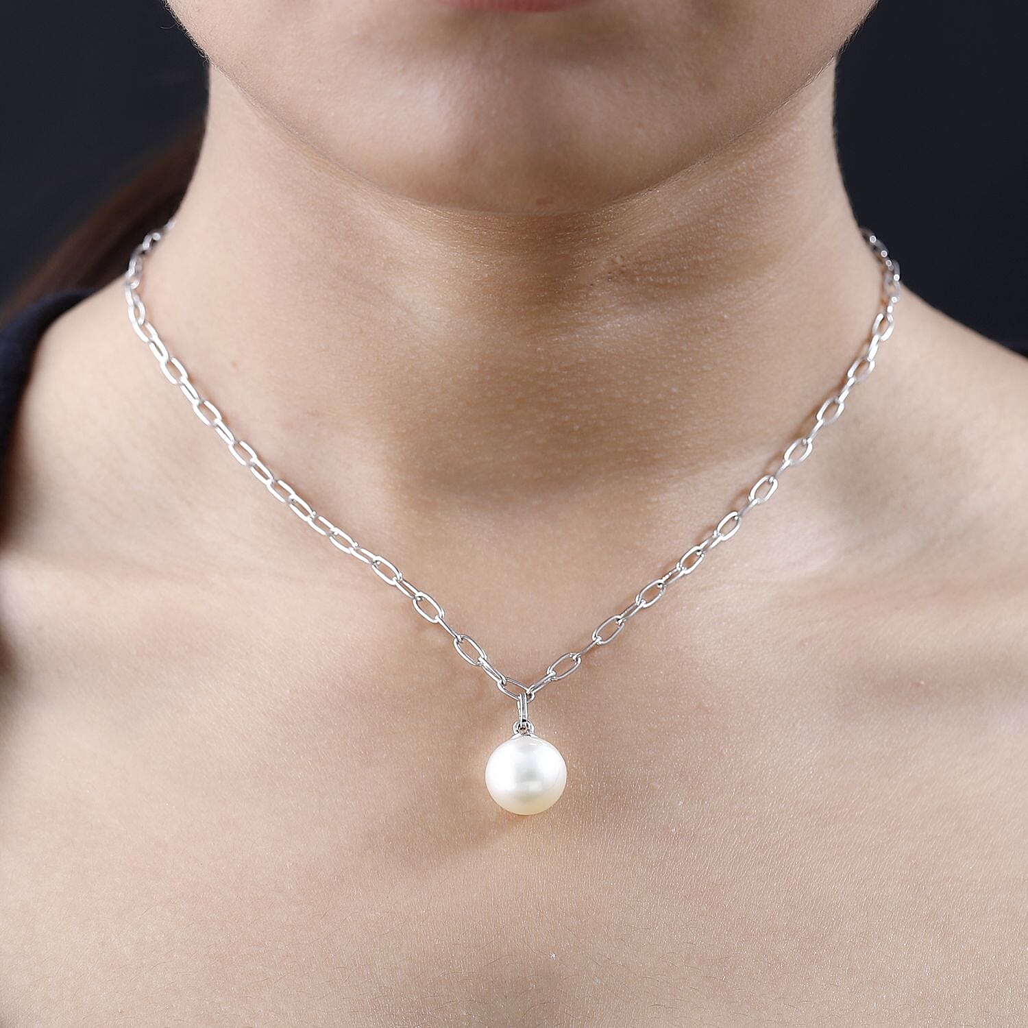 Designer Inspired- White South Sea Pearl (10MM) Paperclip Necklace (Size 18) in Platinum Overaly Sterling Silver