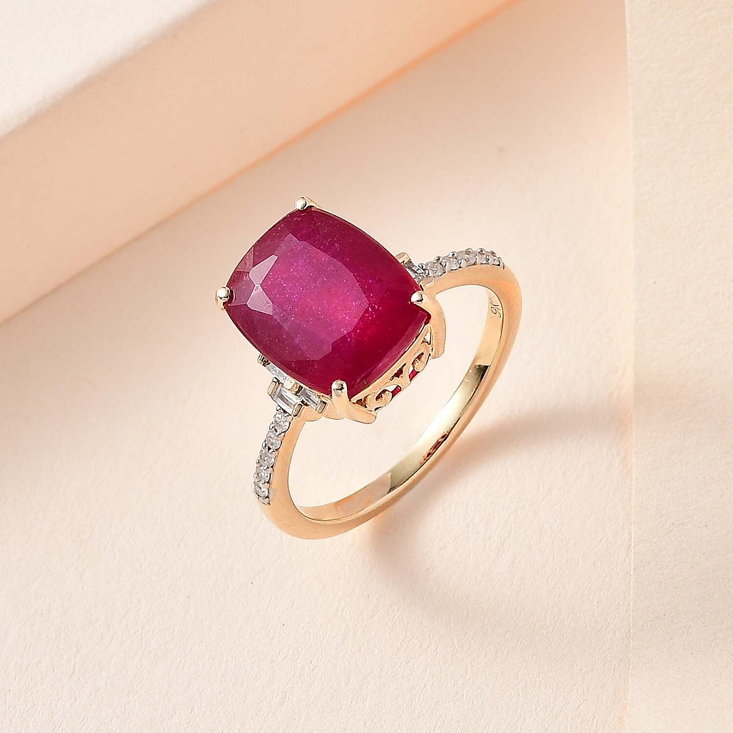 9K Yellow Gold African Ruby & Diamond Ring 6.38 Ct