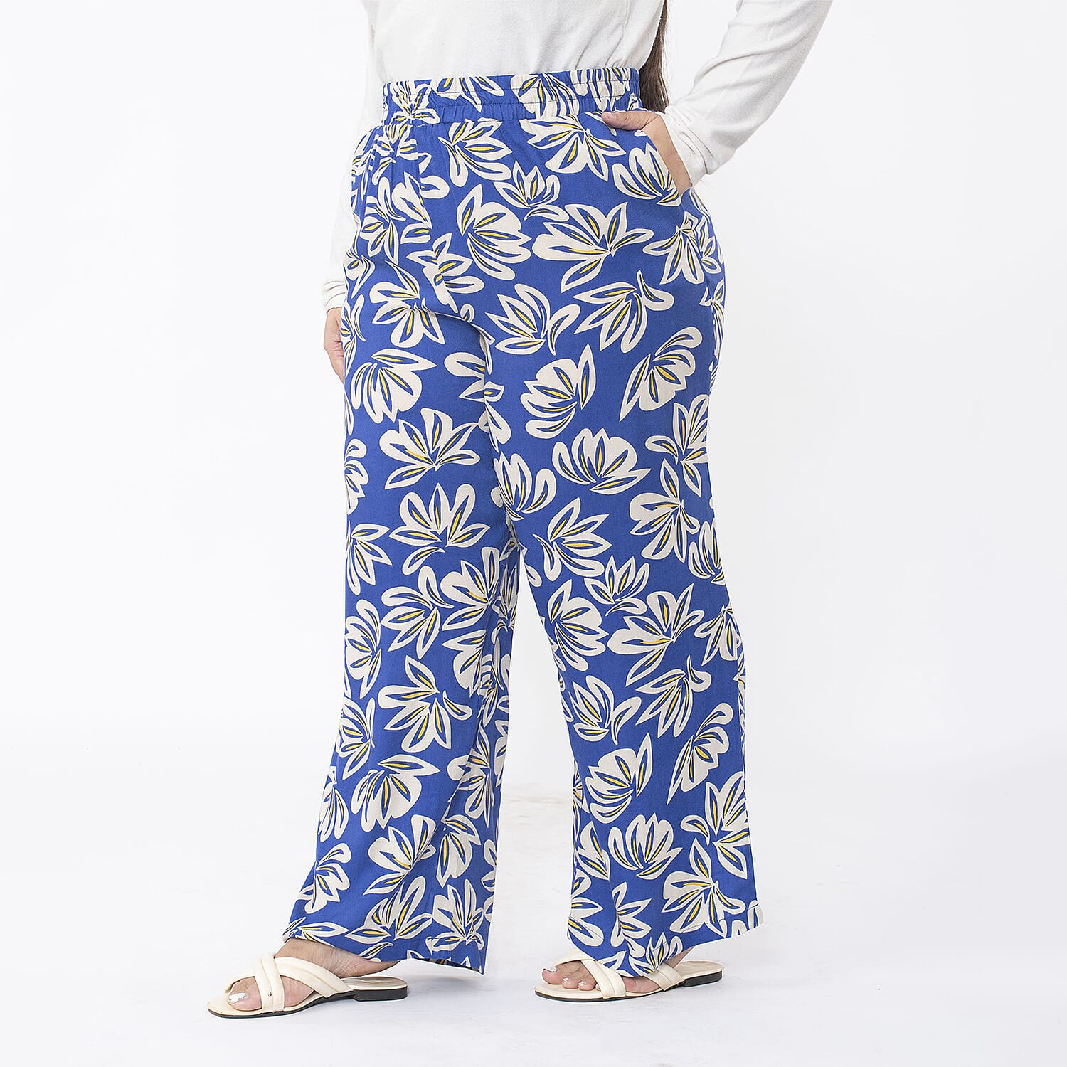 TAMSY Big Floral Pattern Trouser (Size S 8-10) - Blue