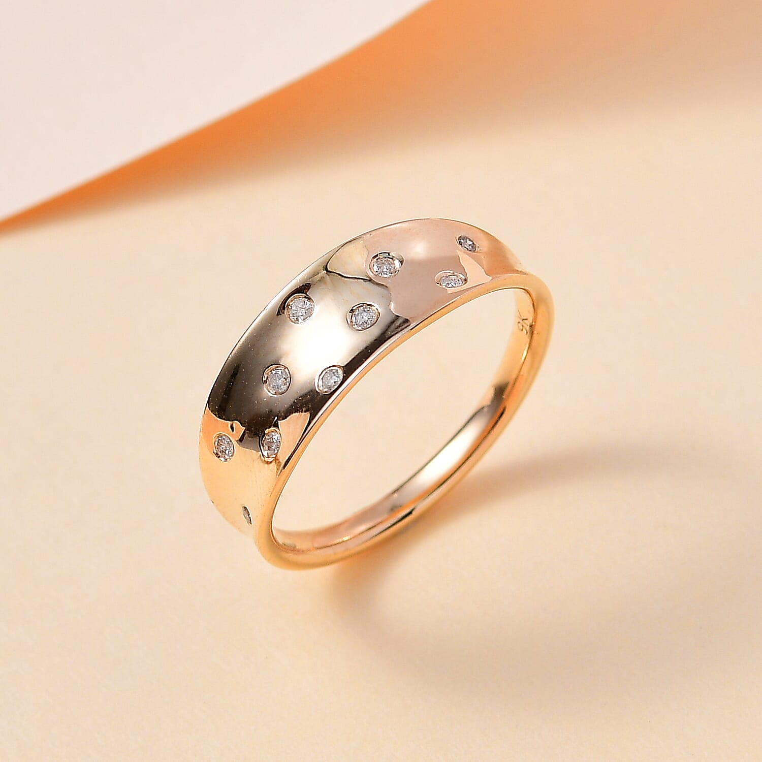 9K Yellow Gold Diamond Ring 0.11 Ct.