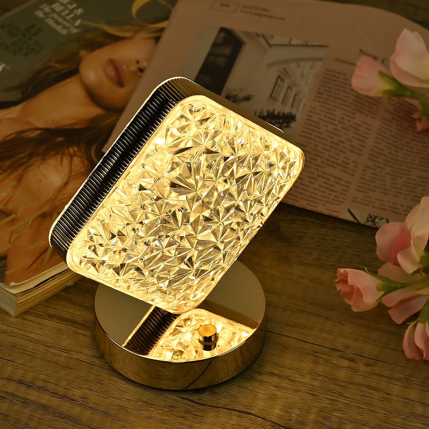 Touch Cube Crystal Table Lamp - Gold