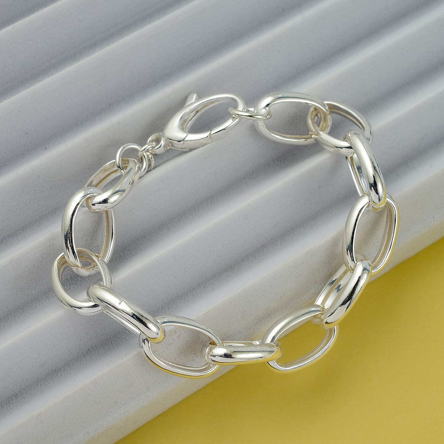 La Bella - Italian Made Sterling Silver Glossy Bracelet (Size 7.5), Silver Wt. 14.40 Gms.