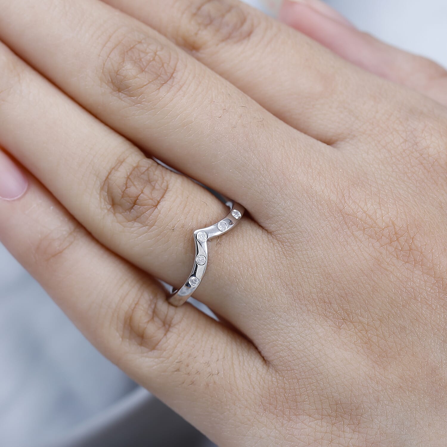 9K White Gold SGL Certified Diamond Wishbone Ring