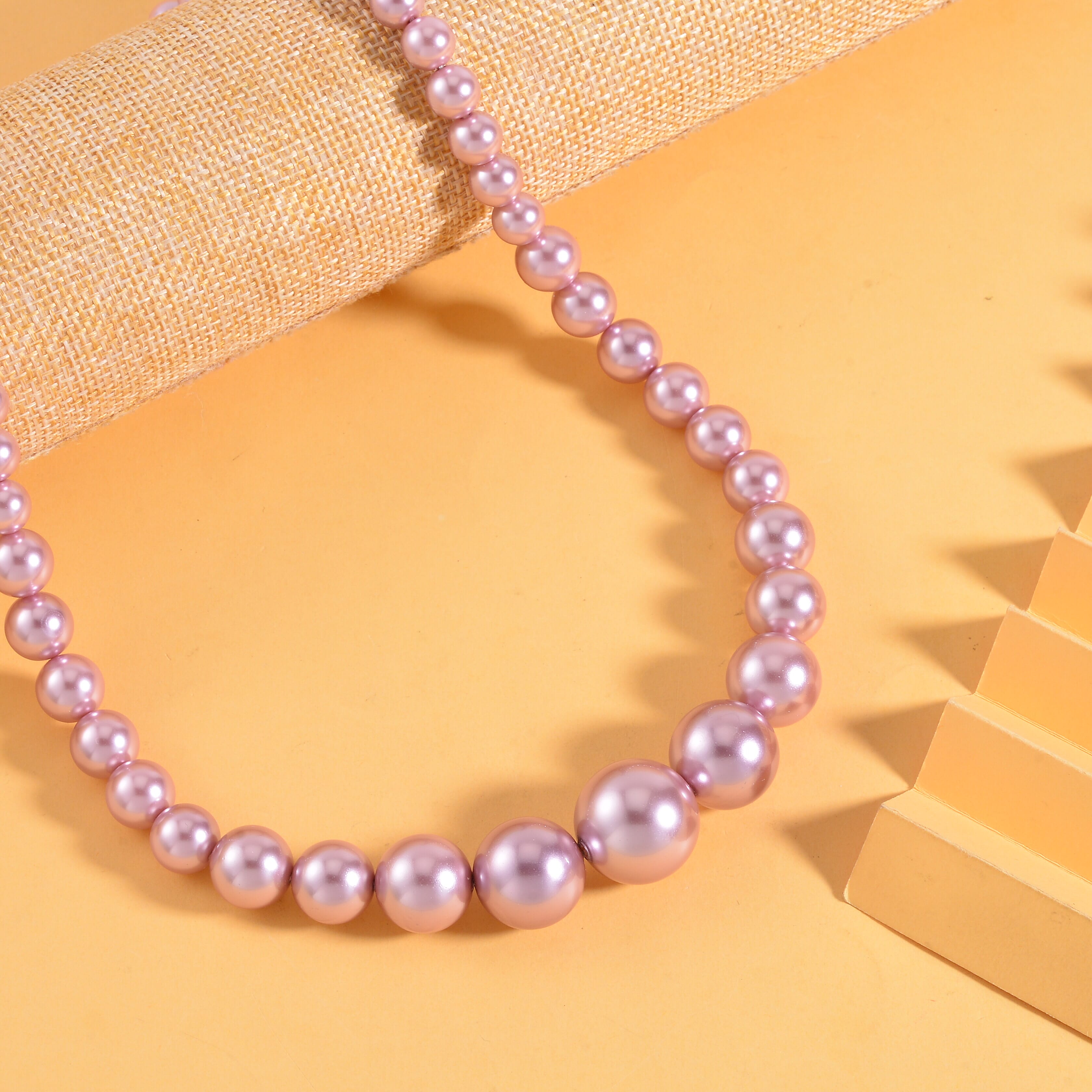 DOD- Lavender Shell Pearl Necklace (Size - 20) with Magnetic Lock